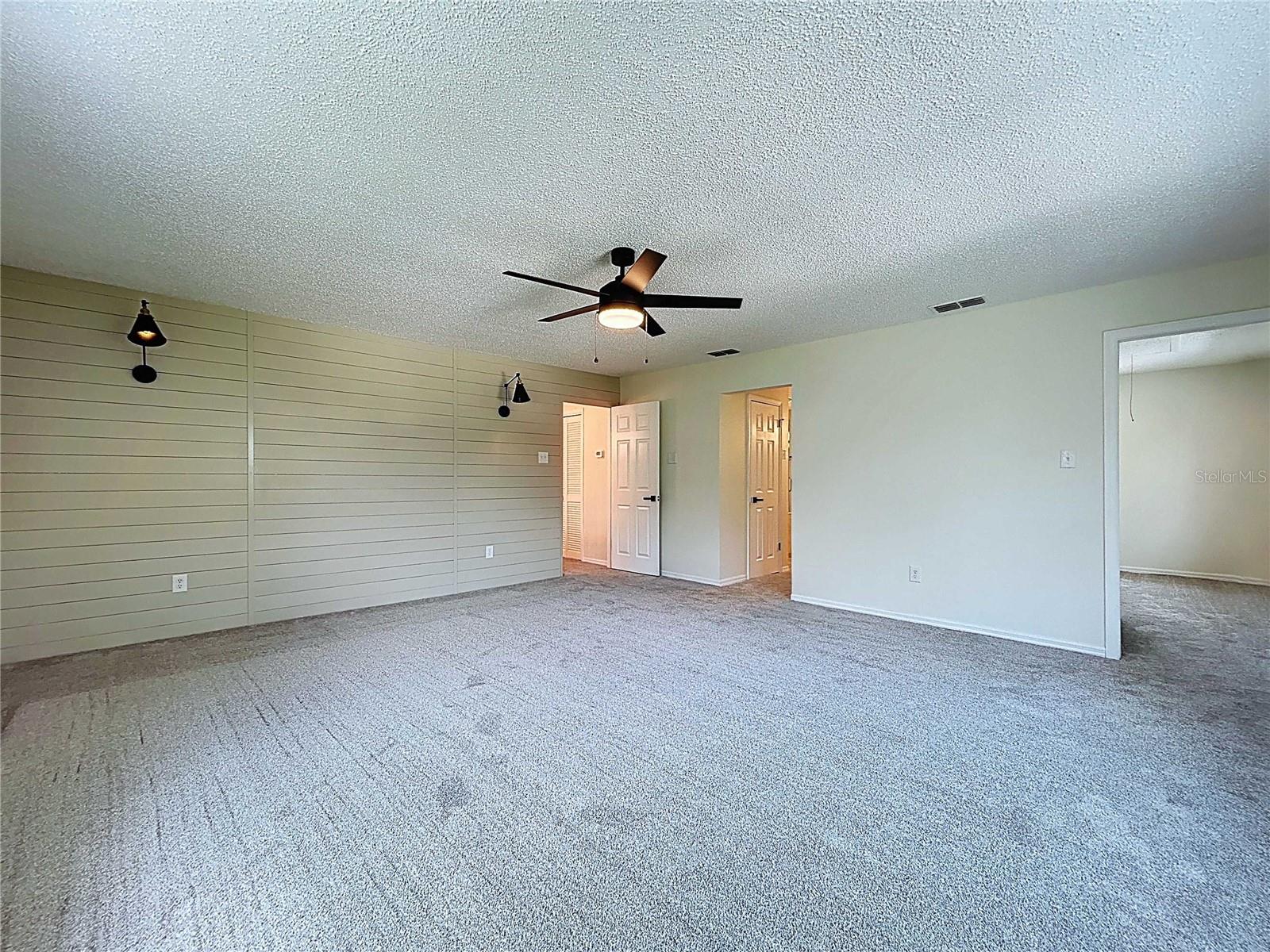 Image 34 of 62 For 5007 Booth Road