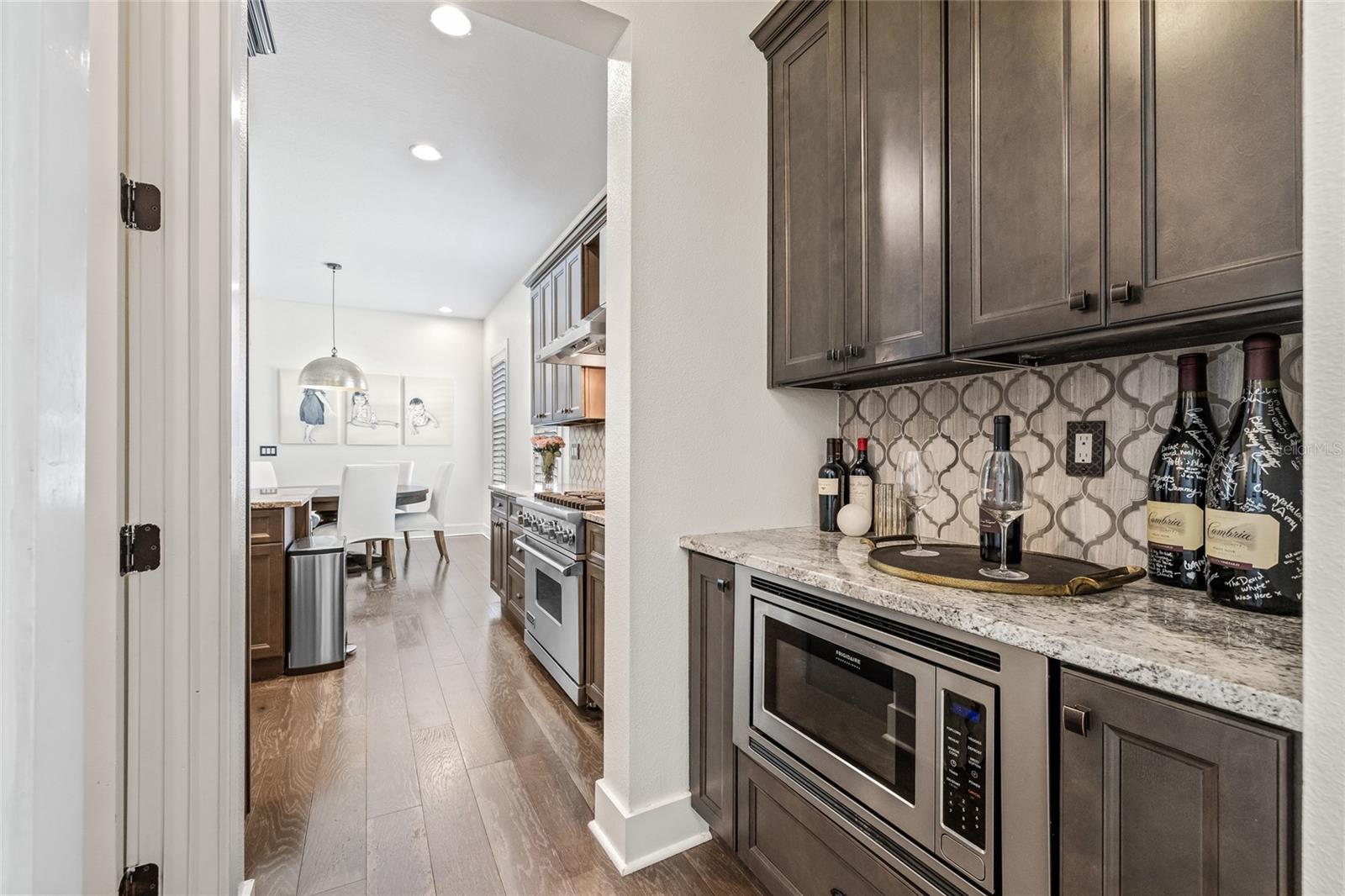 Image 11 of 54 For 311 12th Avenue N