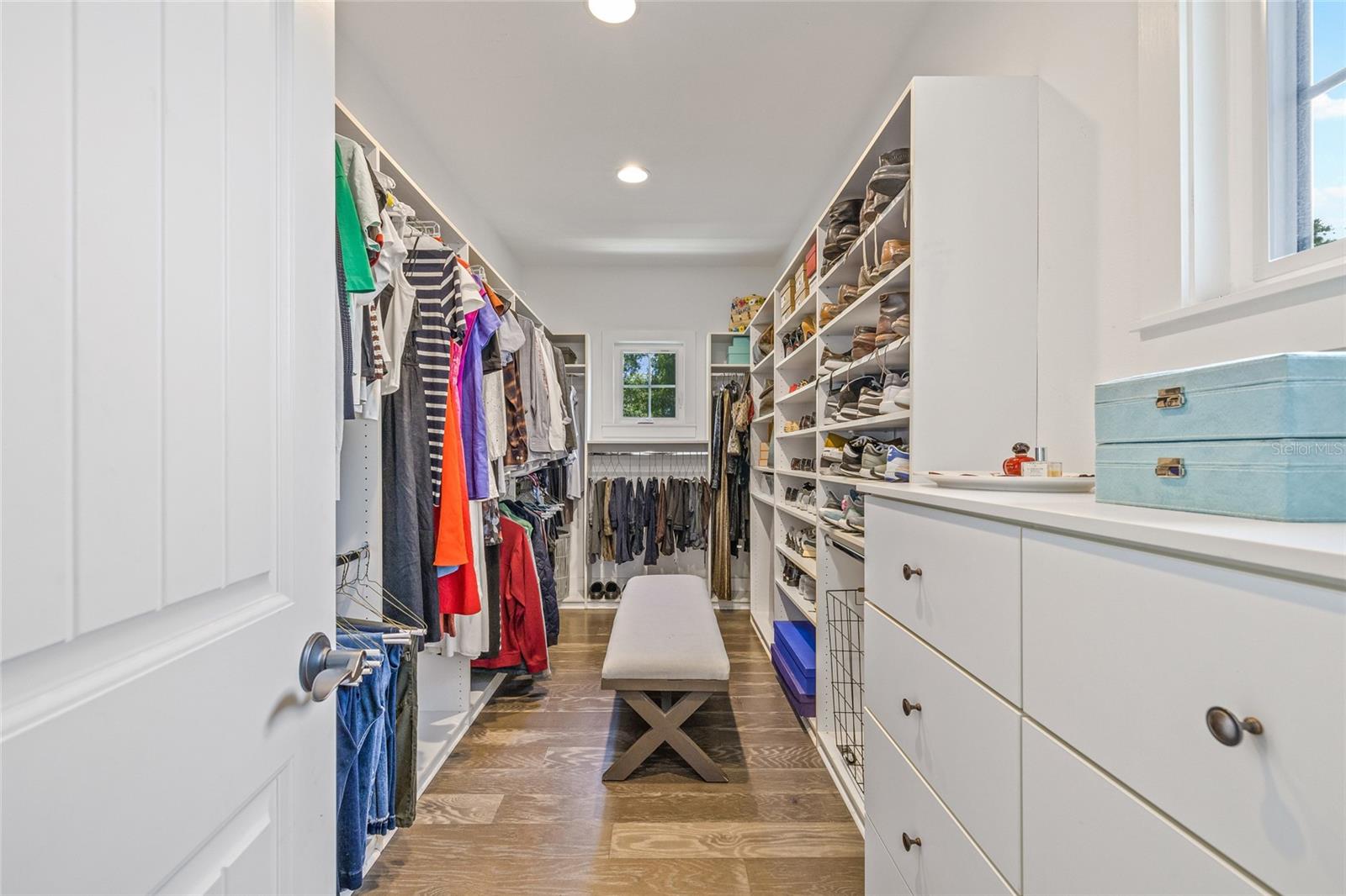 Image 17 of 54 For 311 12th Avenue N