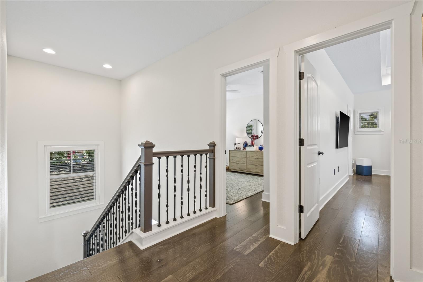 Image 40 of 54 For 311 12th Avenue N