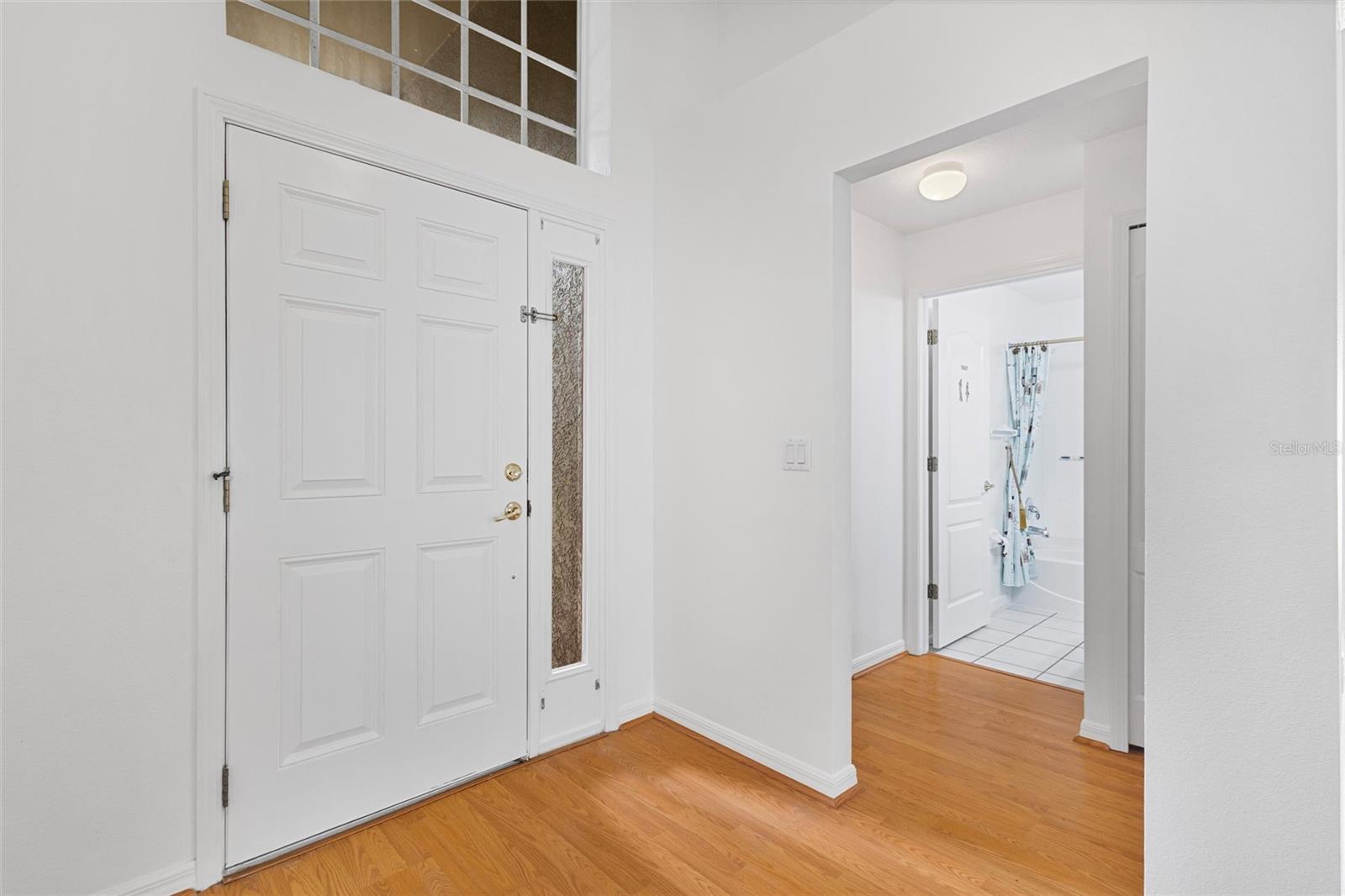 Image 14 of 40 For 10462 Lucaya Drive