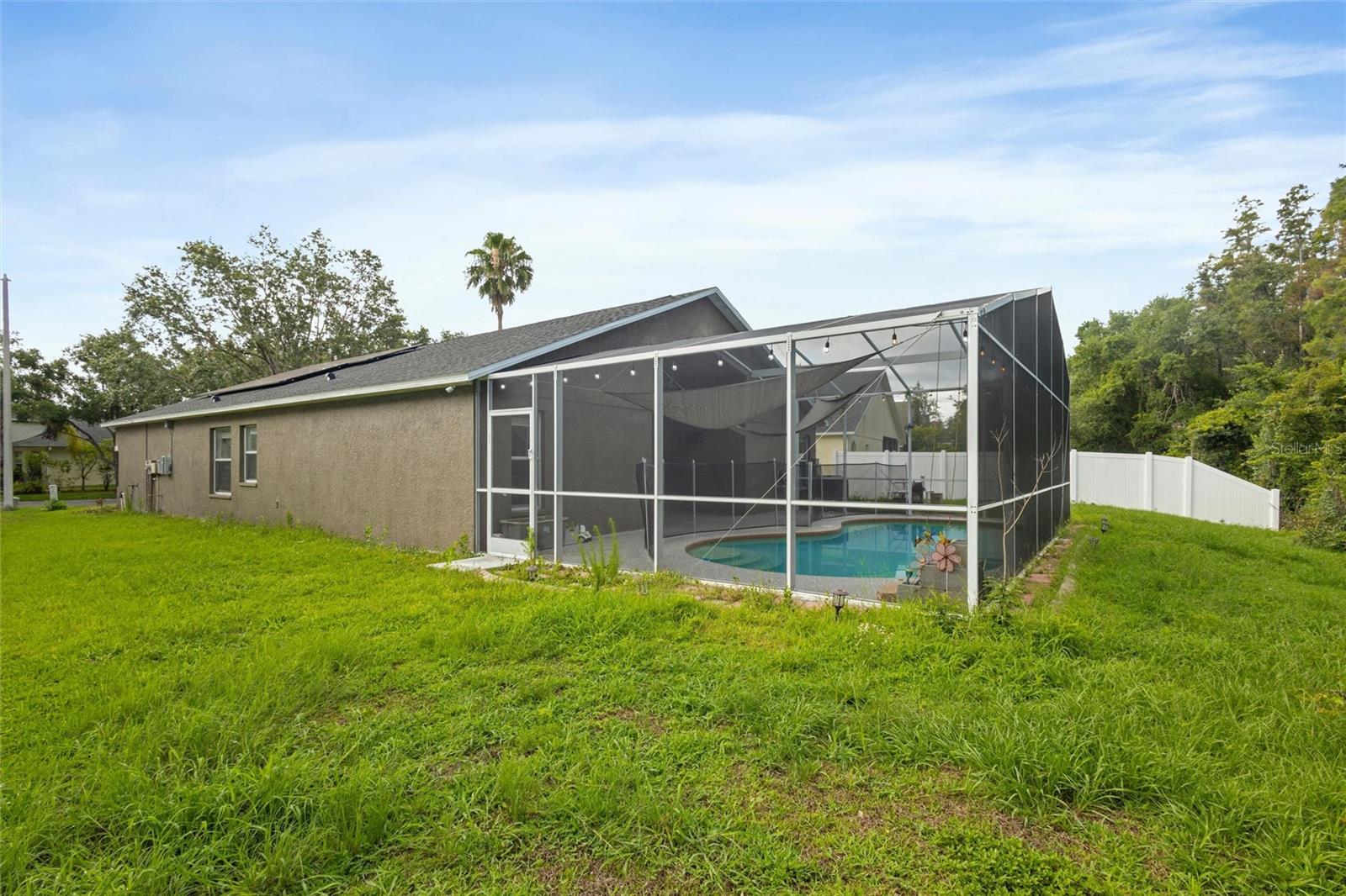 Image 37 of 40 For 10462 Lucaya Drive