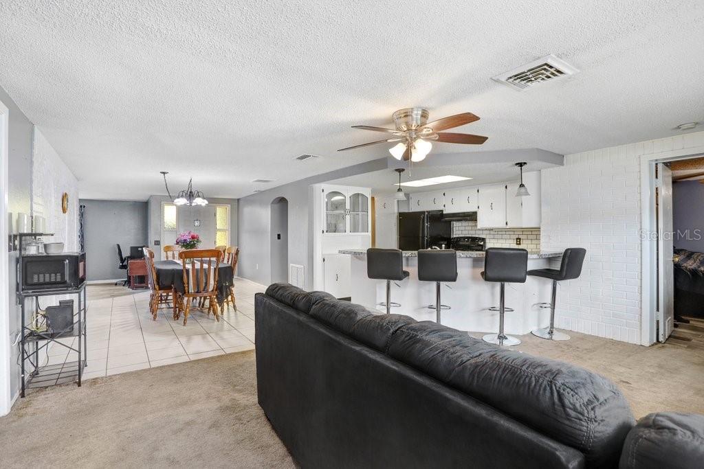 Image 32 of 47 For 2119 Sugarbush Drive