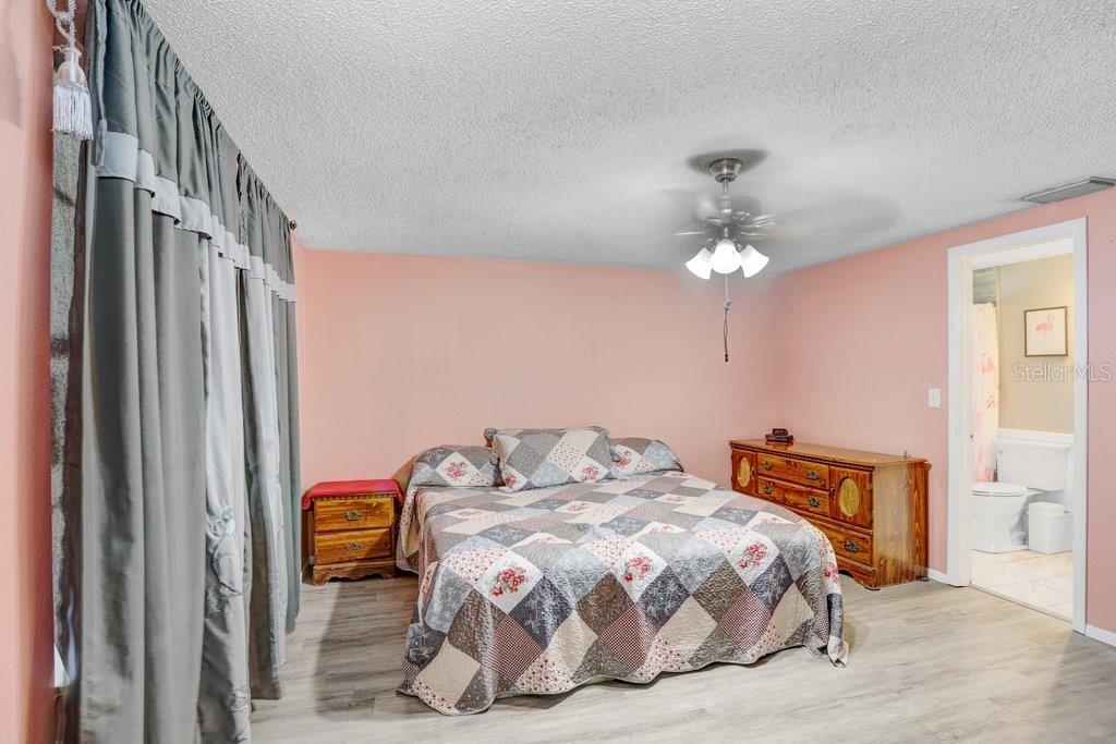 Image 34 of 47 For 2119 Sugarbush Drive