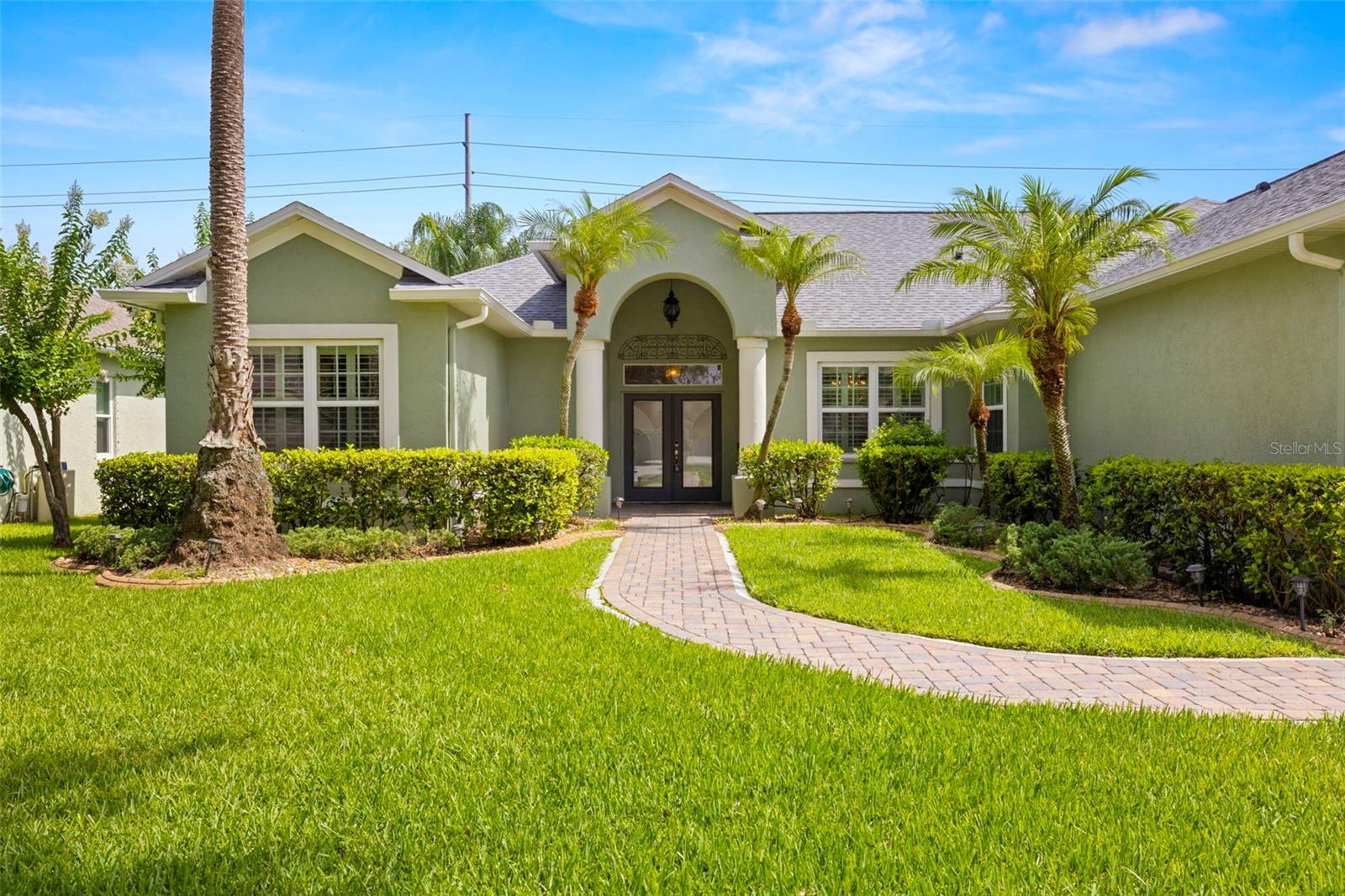 Image 2 of 50 For 3916 Valrico Grove Drive