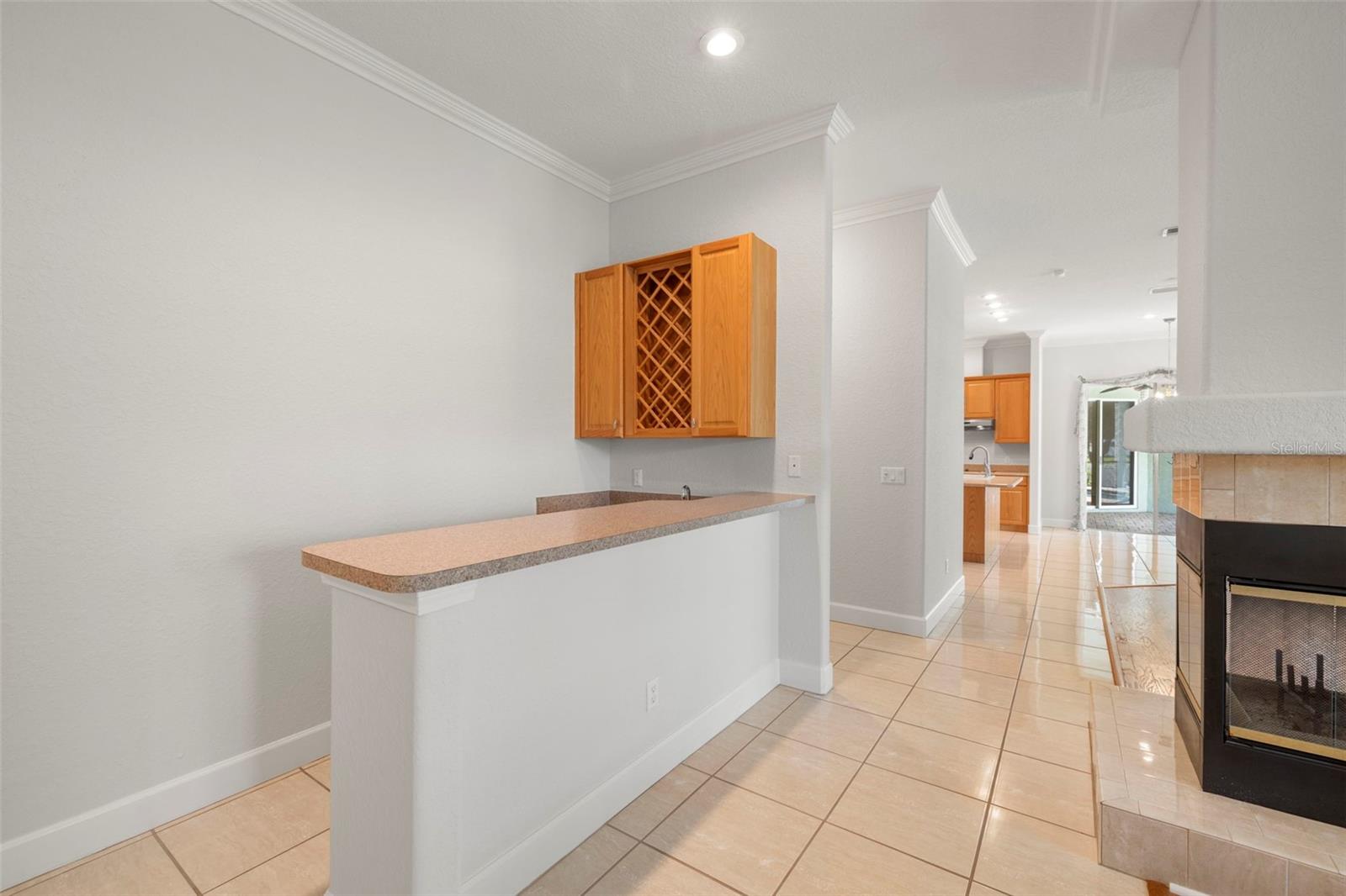 Image 23 of 50 For 3916 Valrico Grove Drive