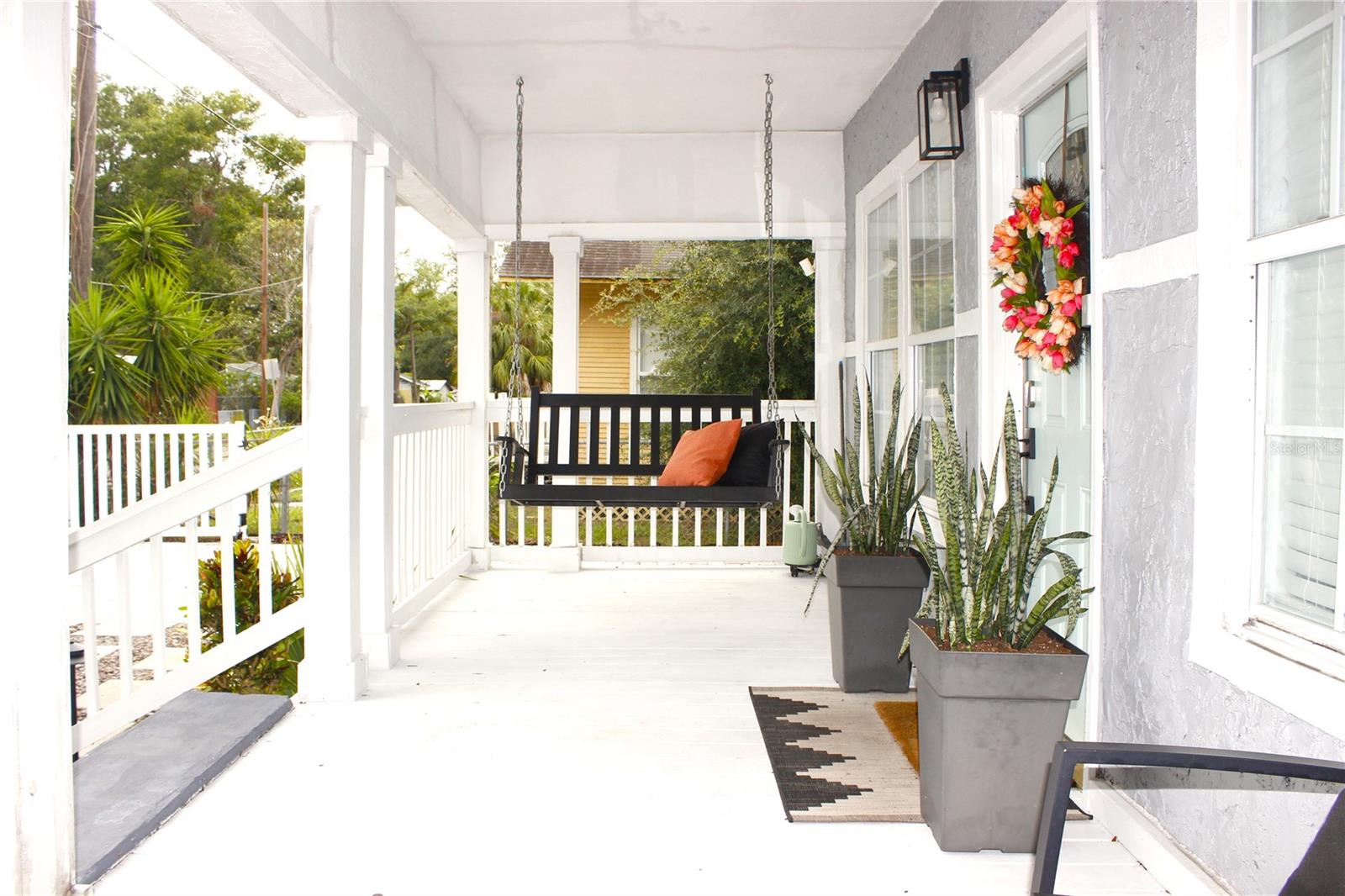 Listing photo id 6 for 1510 Mobile Avenue