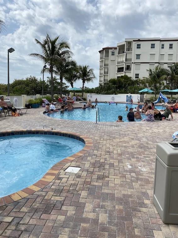 Image 27 of 42 For 12000 Gulf Boulevard 403-s