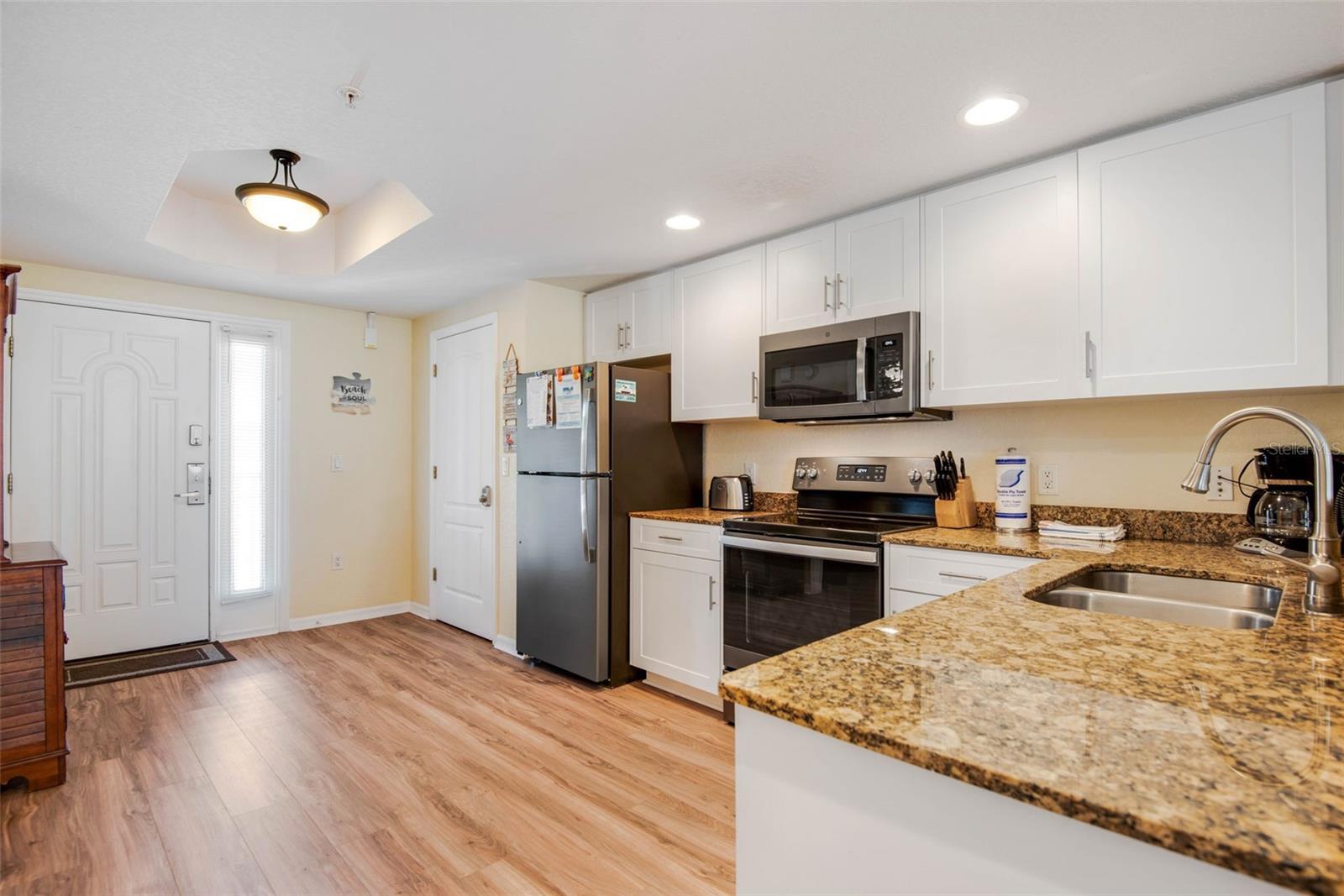 Image 3 of 42 For 12000 Gulf Boulevard 403-s