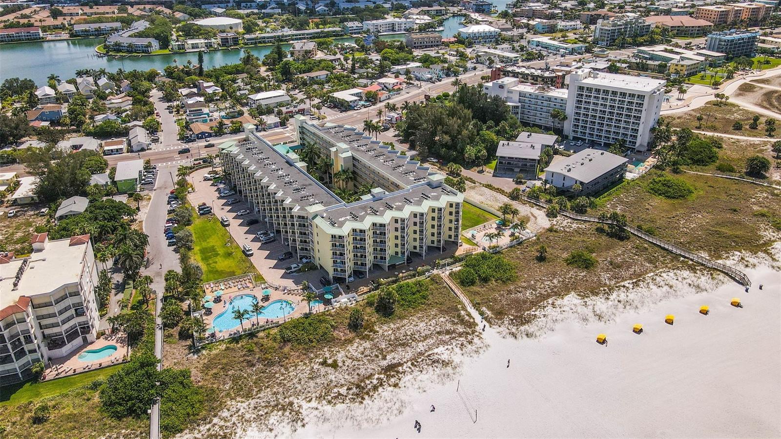 Image 41 of 42 For 12000 Gulf Boulevard 403-s