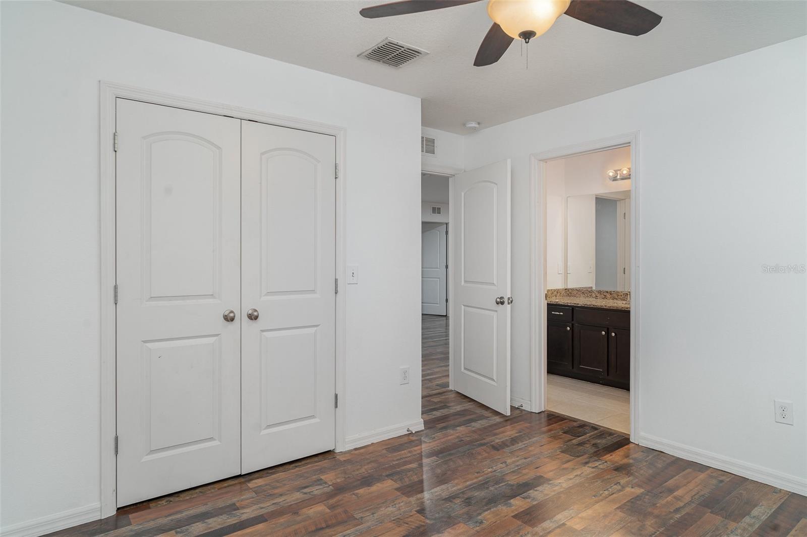Image 11 of 24 For 11918 Winterset Cove Drive