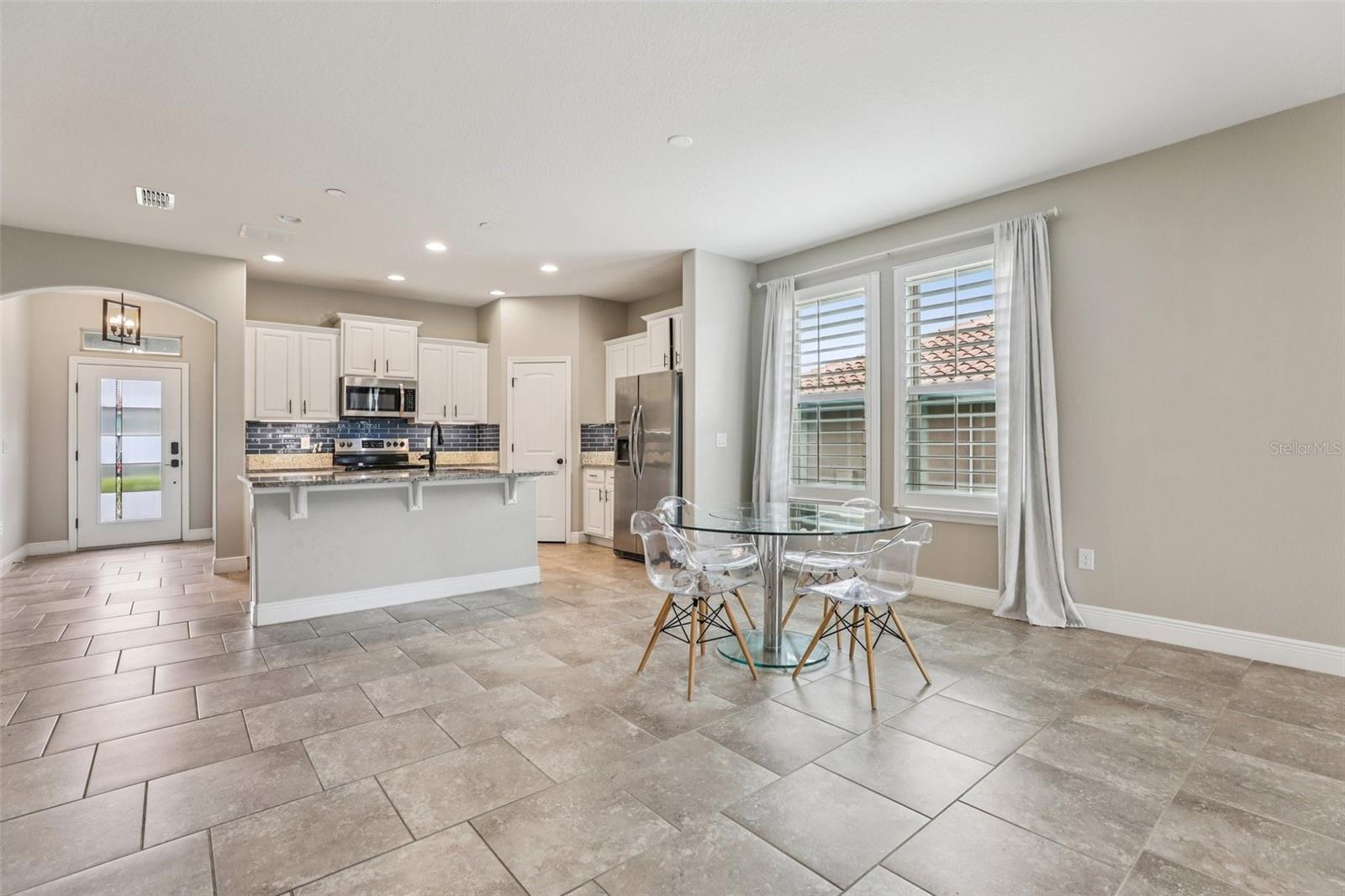 Image 11 of 68 For 4235 Prima Lago Drive