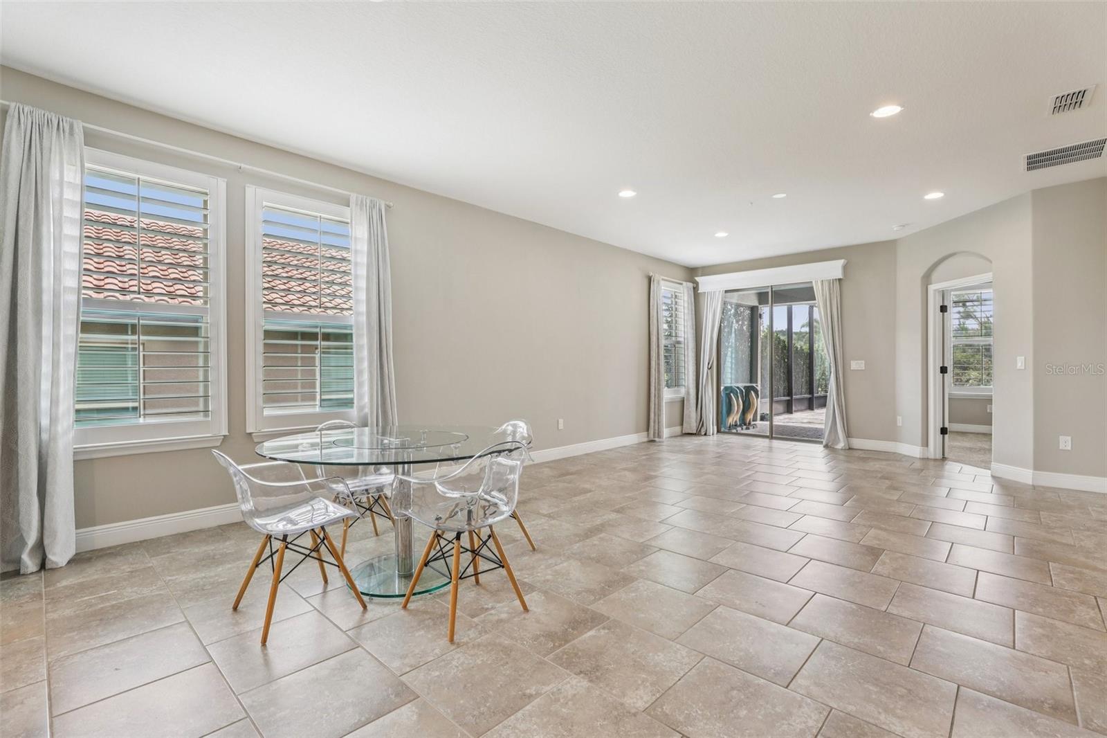 Image 12 of 68 For 4235 Prima Lago Drive