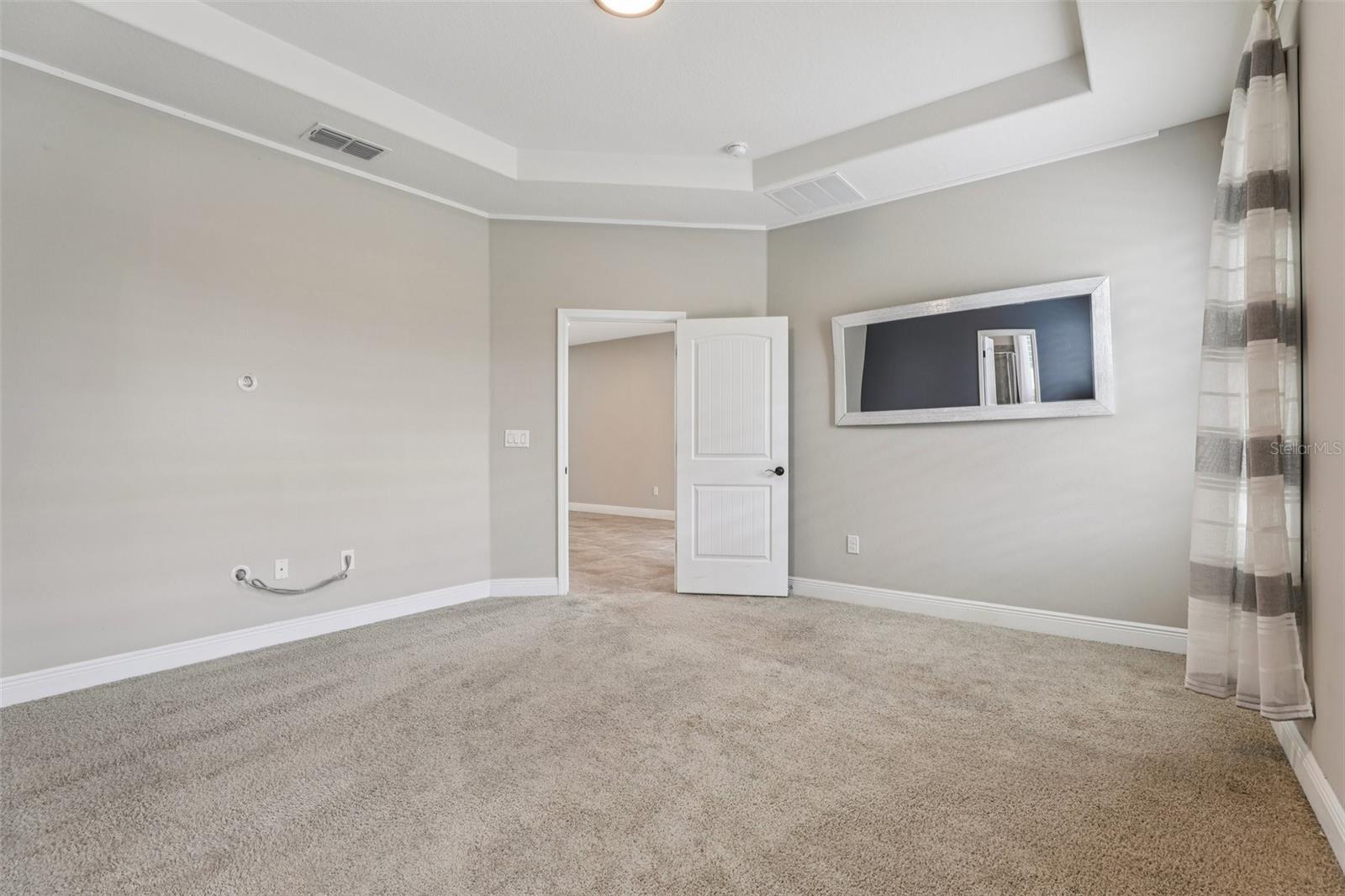 Image 7 of 68 For 4235 Prima Lago Drive