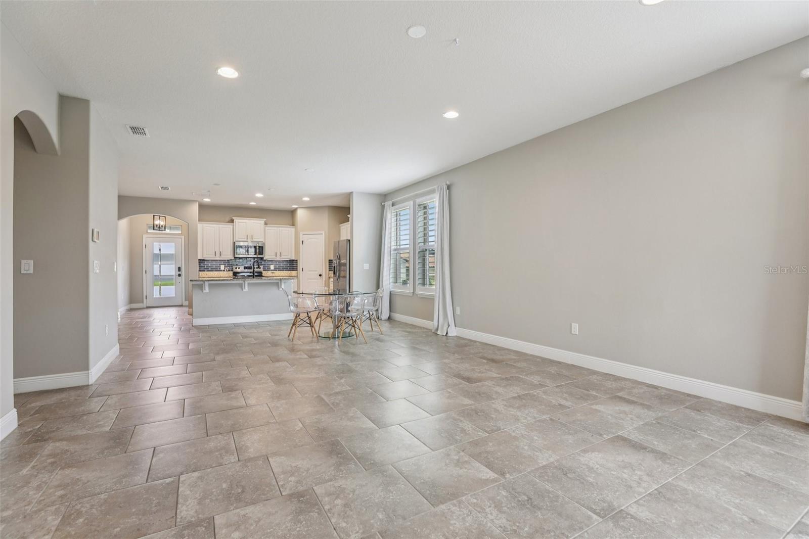 Image 8 of 68 For 4235 Prima Lago Drive