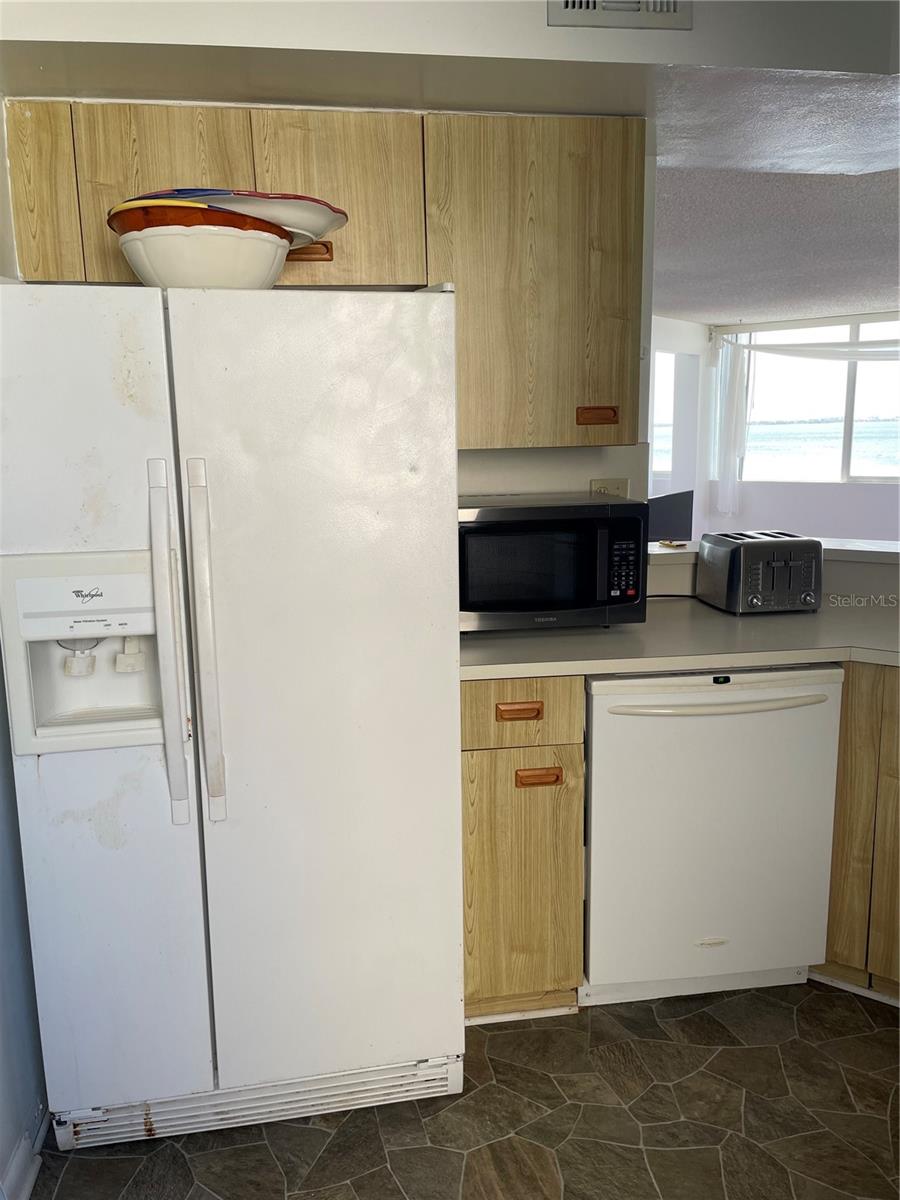 Image 41 of 42 For 5279 Isla Key Blvd  217