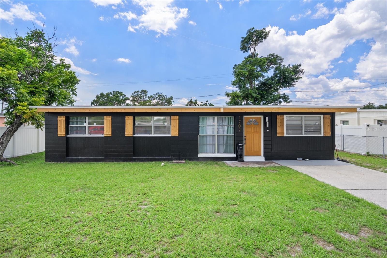 Details for 1707 Windsor Way, TAMPA, FL 33619
