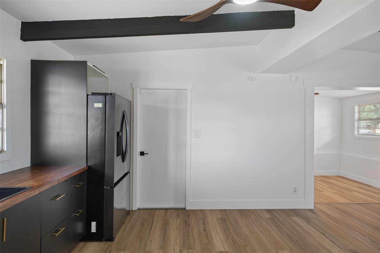 Image 11 of 48 For 1707 Windsor Way