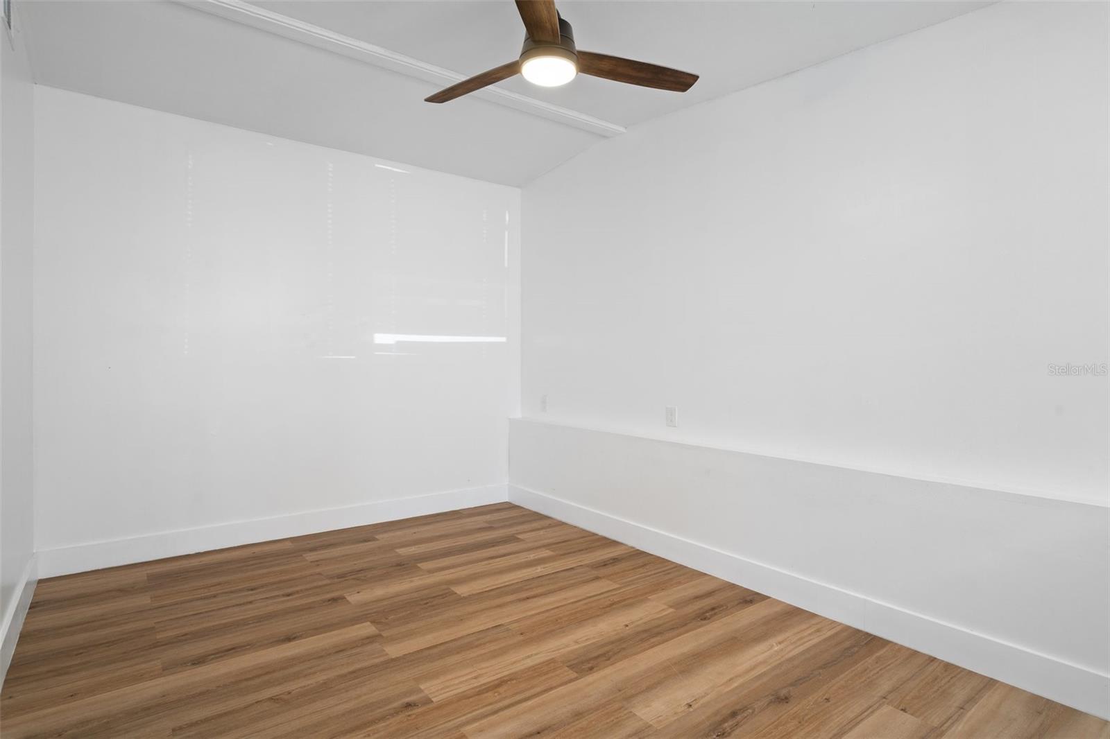 Image 24 of 48 For 1707 Windsor Way