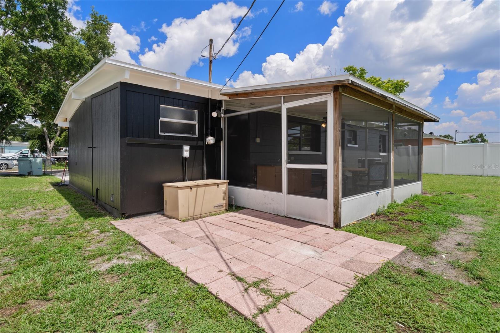 Image 38 of 48 For 1707 Windsor Way