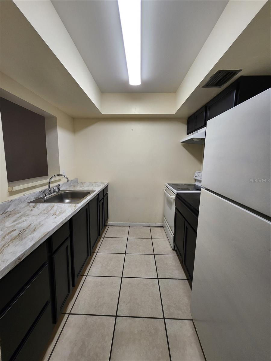 Image 3 of 6 For 3301 58th Avenue S 611