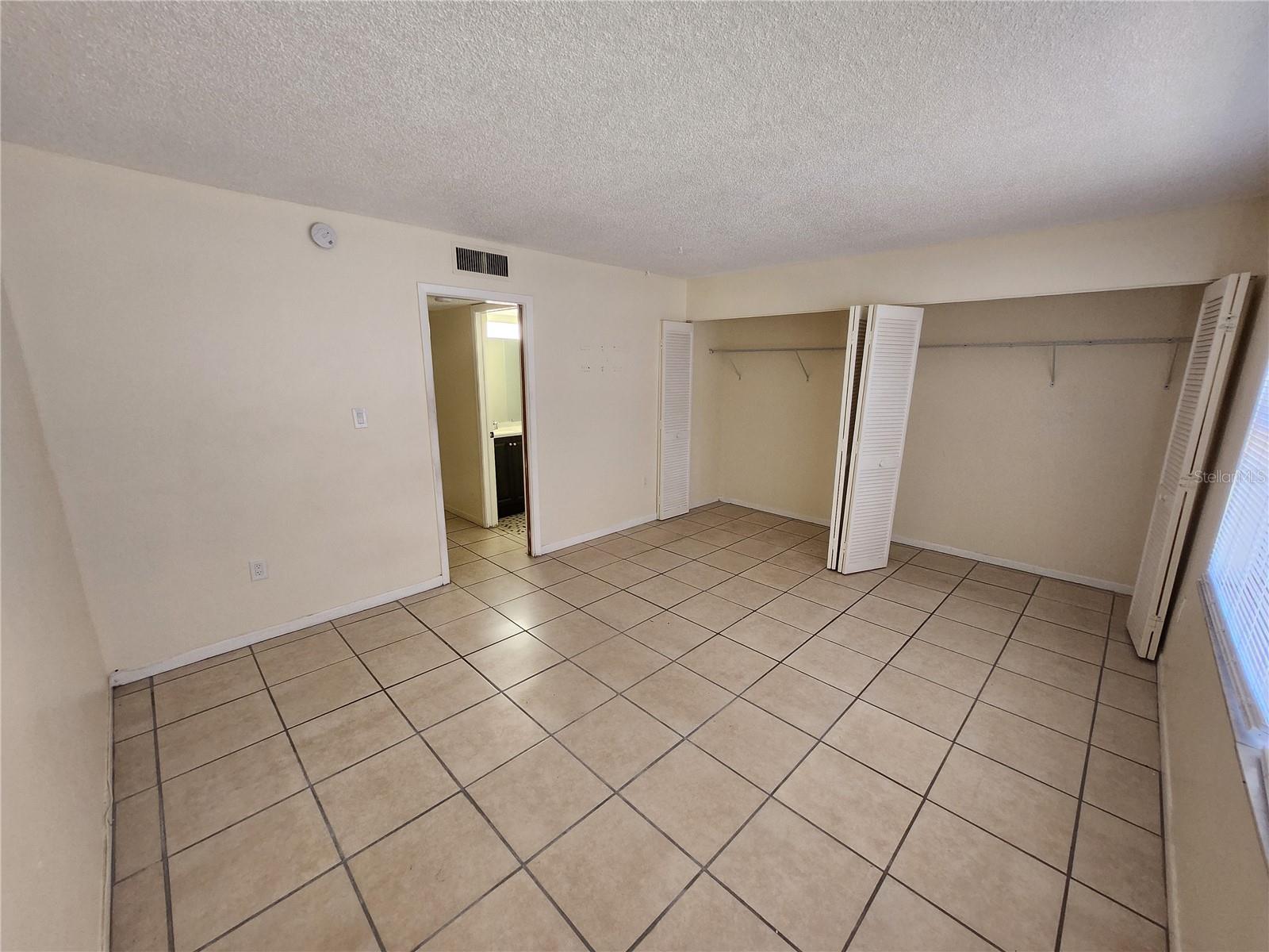 Image 6 of 6 For 3301 58th Avenue S 611