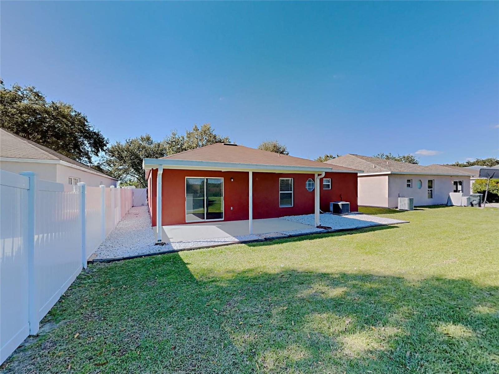 Image 18 of 19 For 13034 Waterbourne Drive