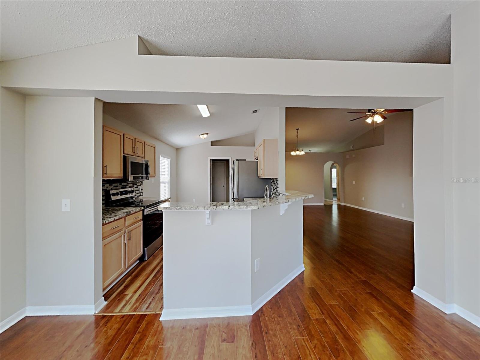 Image 6 of 19 For 13034 Waterbourne Drive