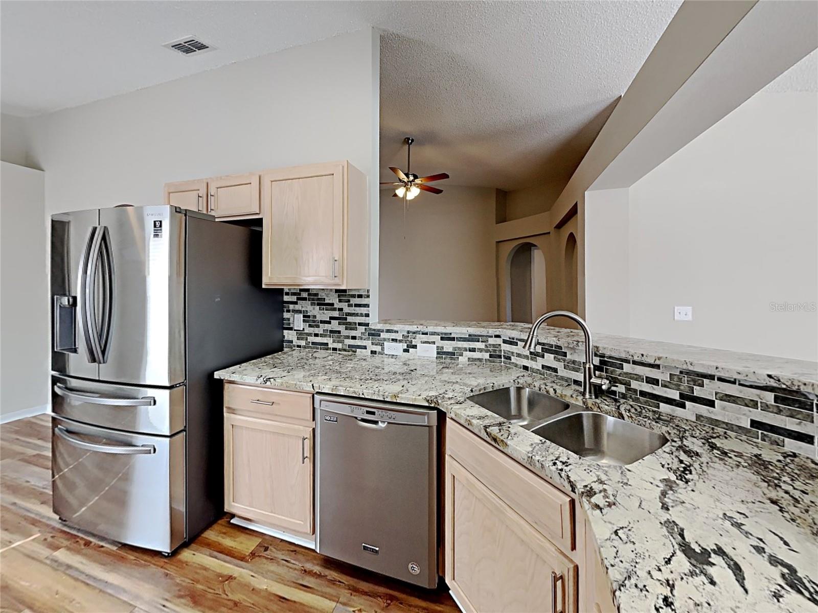 Image 8 of 19 For 13034 Waterbourne Drive
