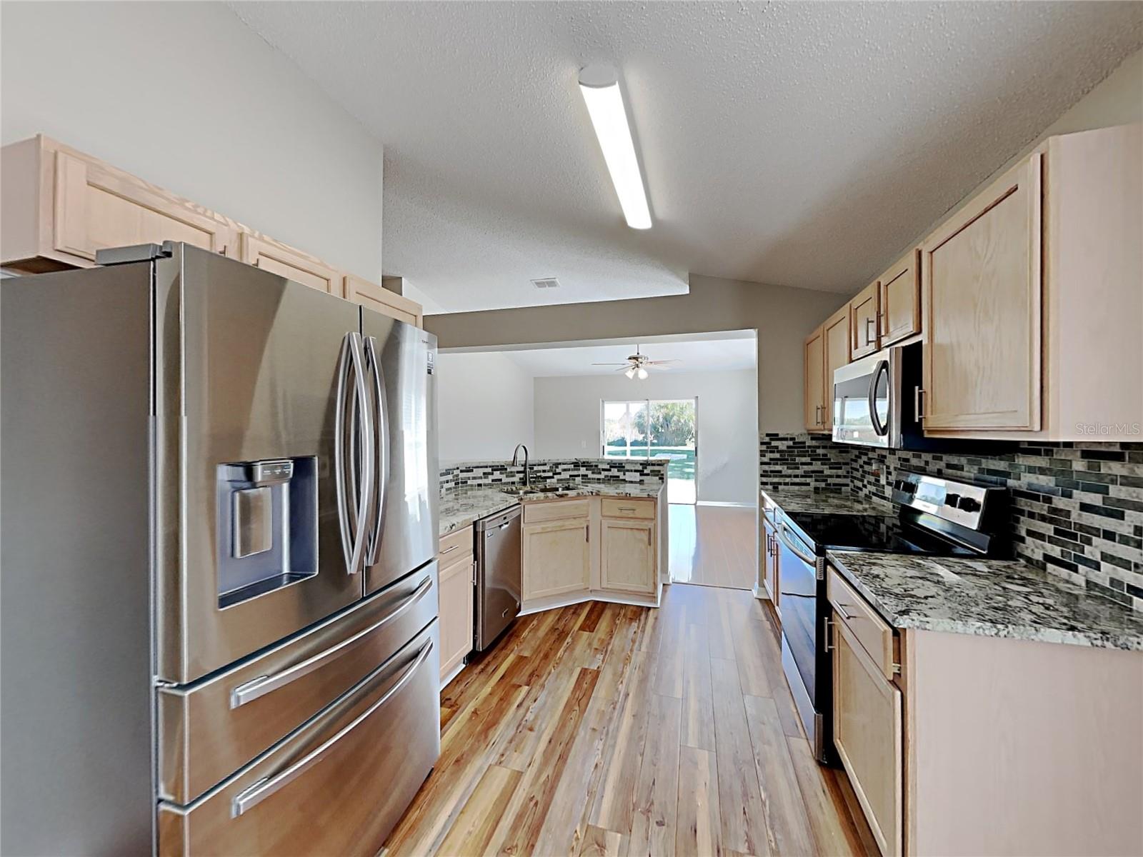 Image 9 of 19 For 13034 Waterbourne Drive