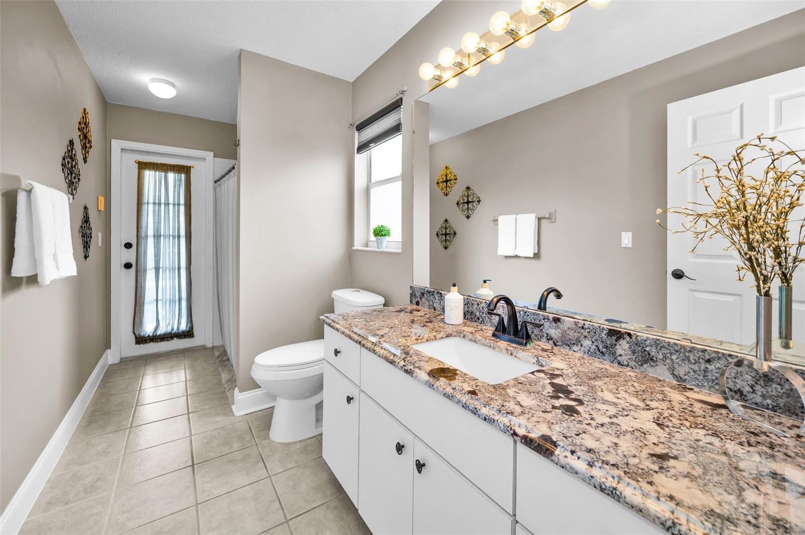 Image 20 of 50 For 4736 Stonebriar Drive