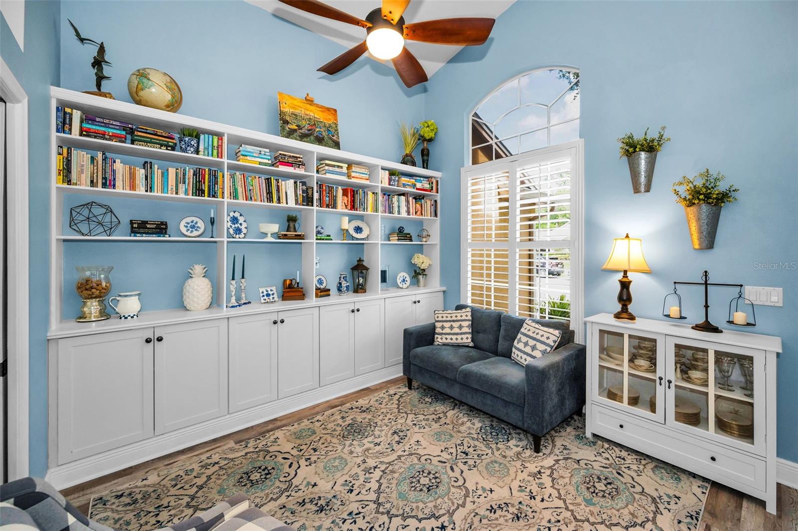 Image 5 of 50 For 4736 Stonebriar Drive