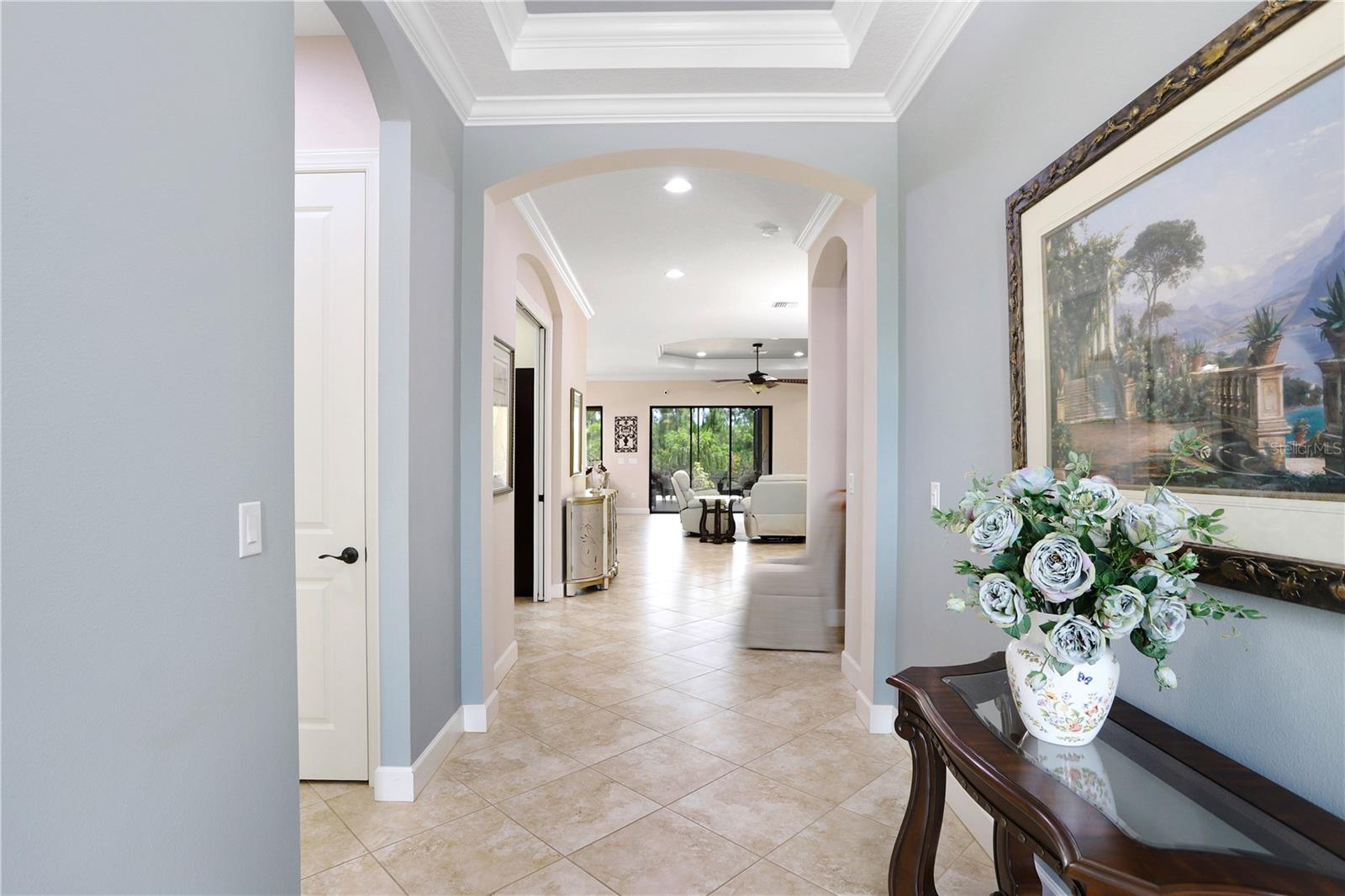 Image 5 of 39 For 8605 Grand Alberato Road