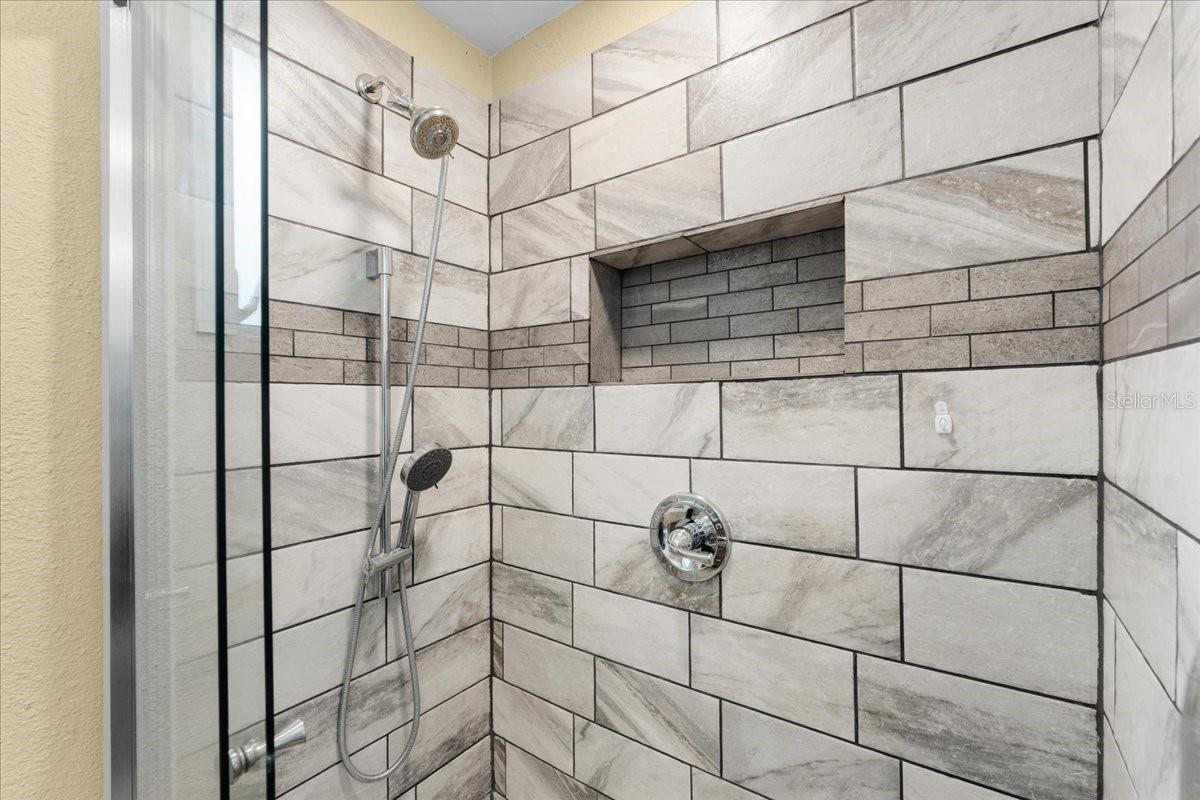 Image 43 of 57 For 4407 Westwood Drive
