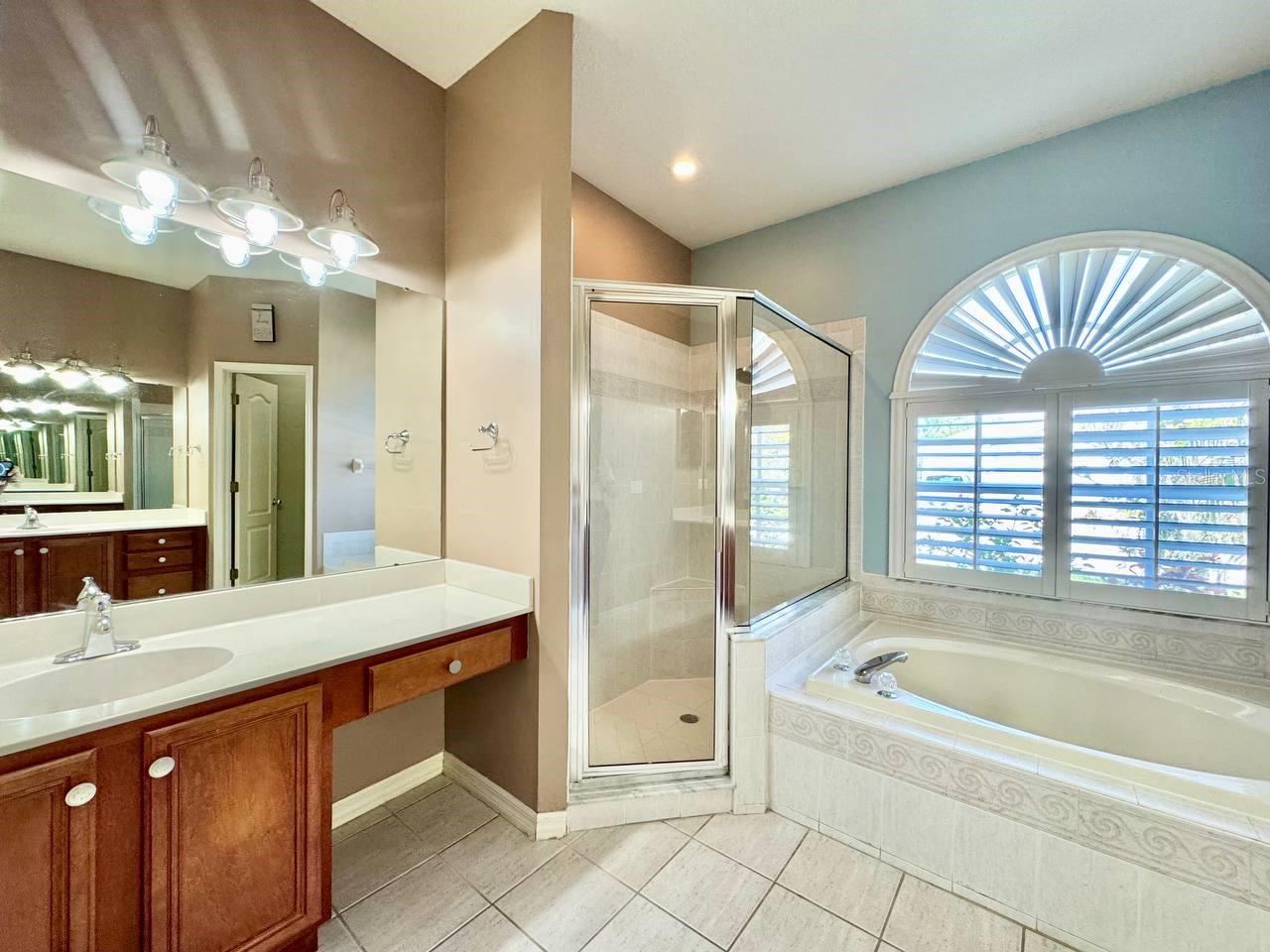 Image 13 of 49 For 14639 Coral Berry Drive