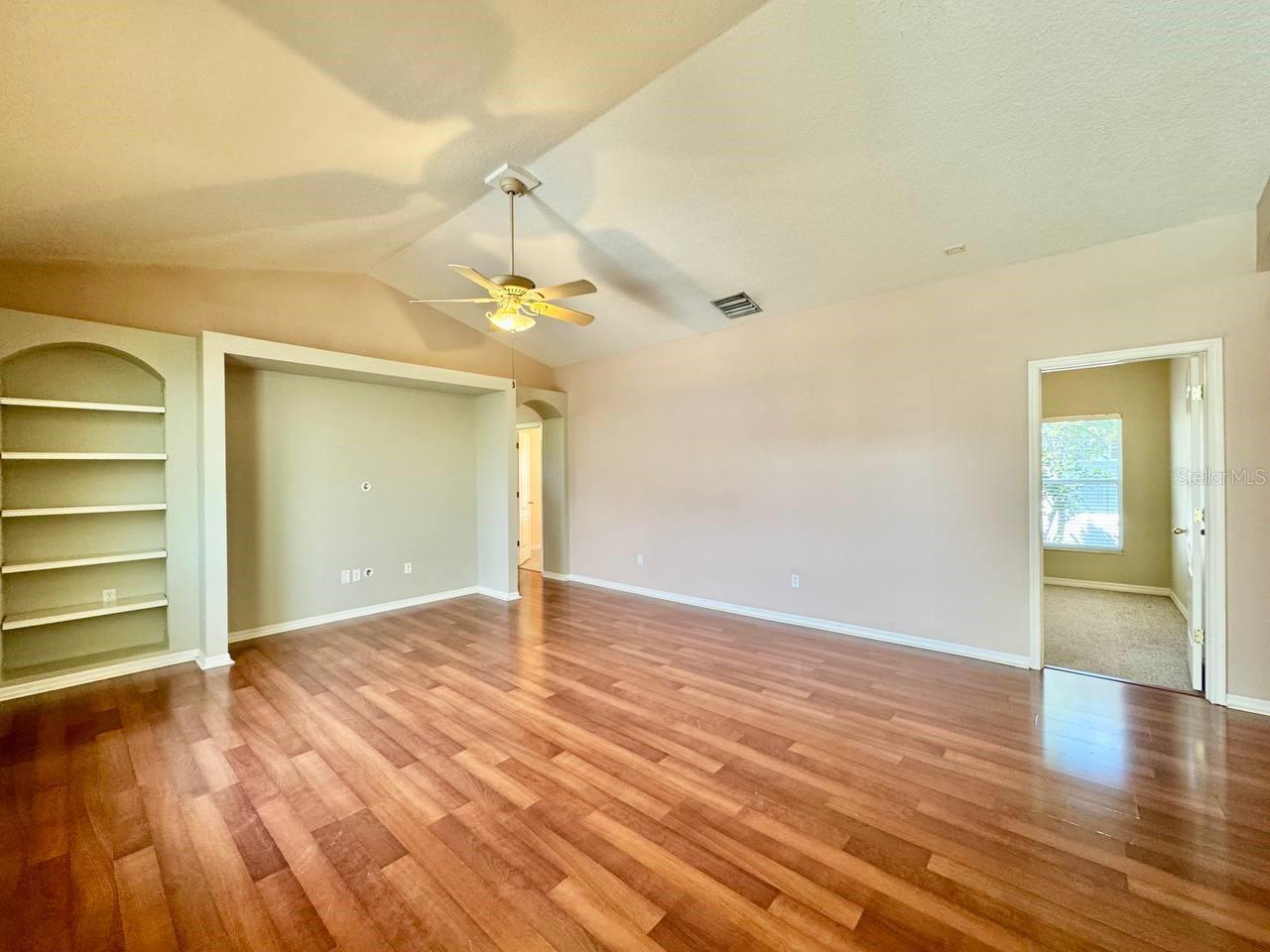 Image 25 of 49 For 14639 Coral Berry Drive