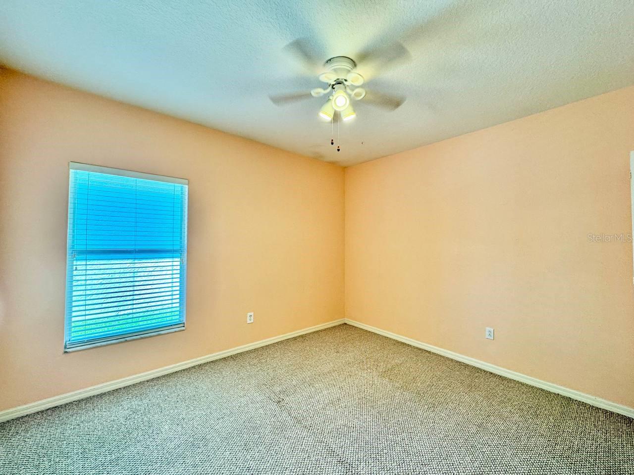 Image 31 of 49 For 14639 Coral Berry Drive