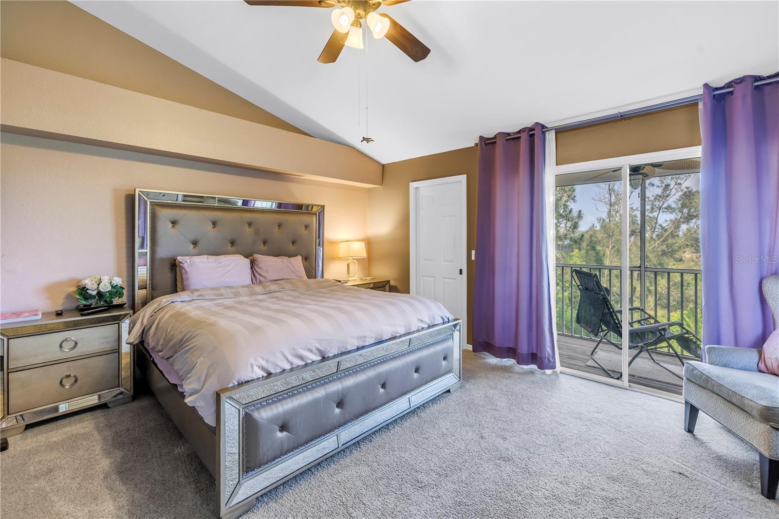 Listing photo id 22 for 9814 Indian Key Trail