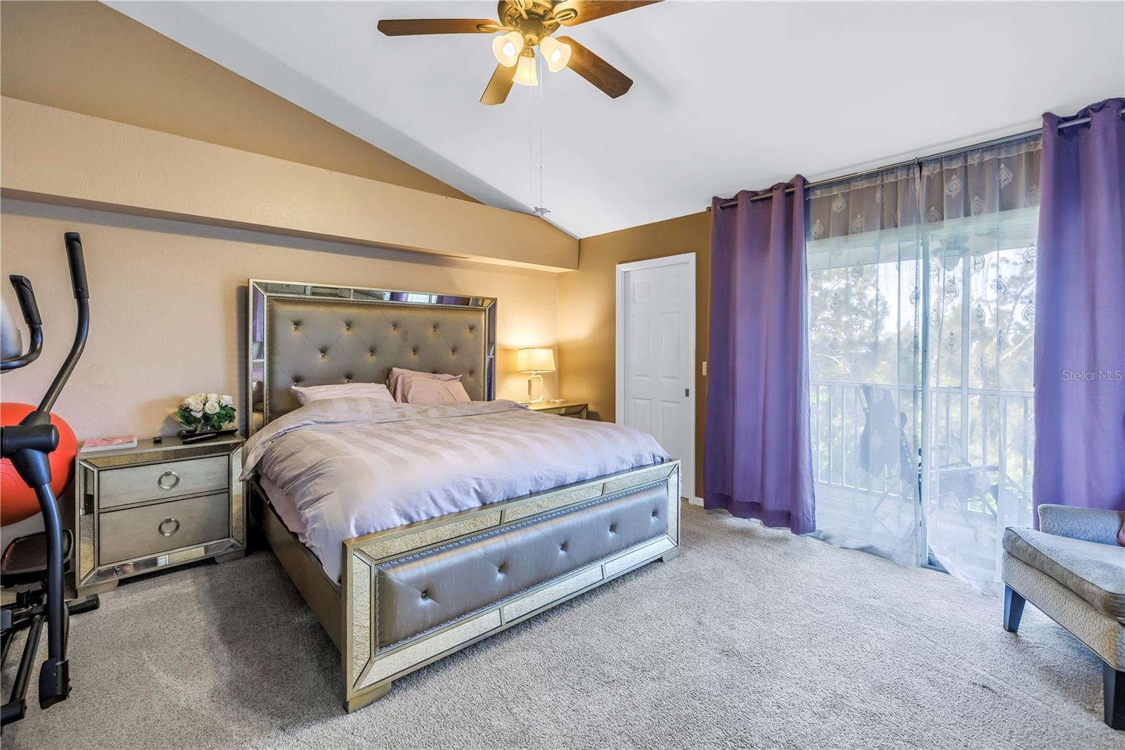Listing photo id 26 for 9814 Indian Key Trail