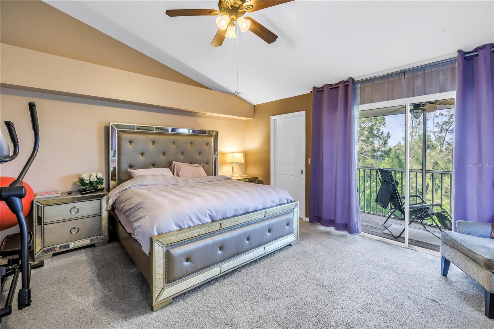 Listing photo id 28 for 9814 Indian Key Trail