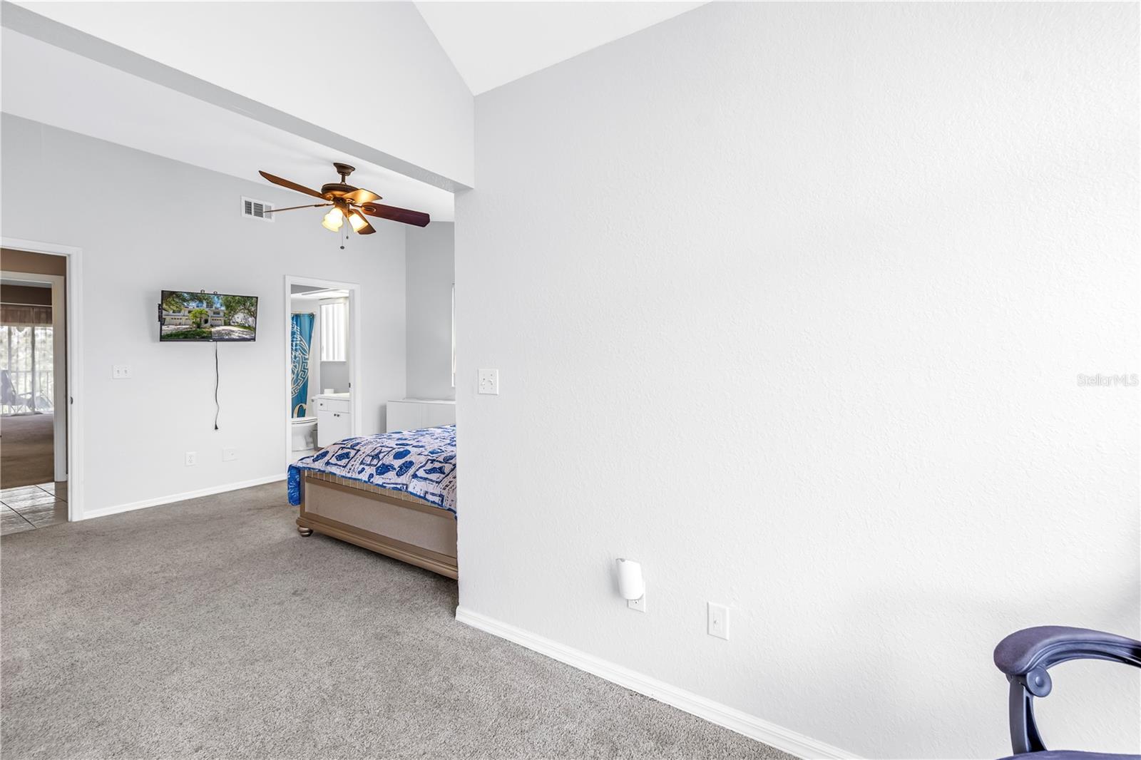 Listing photo id 36 for 9814 Indian Key Trail