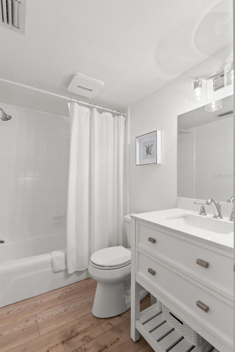Listing photo id 22 for 204 Mindy Drive