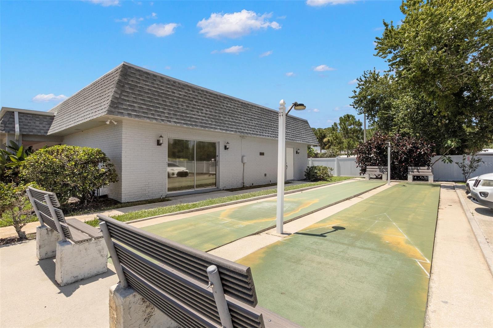 Listing photo id 28 for 204 Mindy Drive
