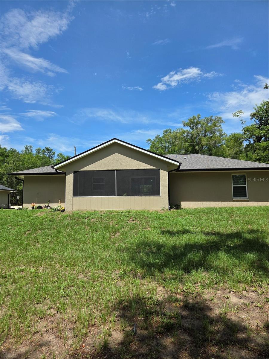 Listing photo id 24 for 10982 Academy Drive
