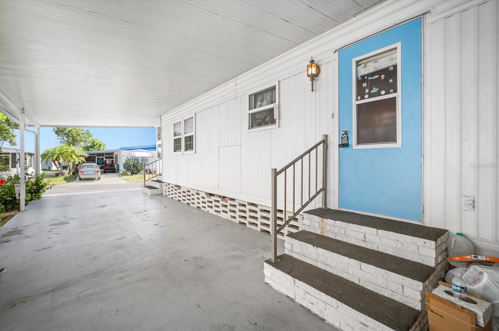 Image 3 of 20 For 932 Cassandra Lane