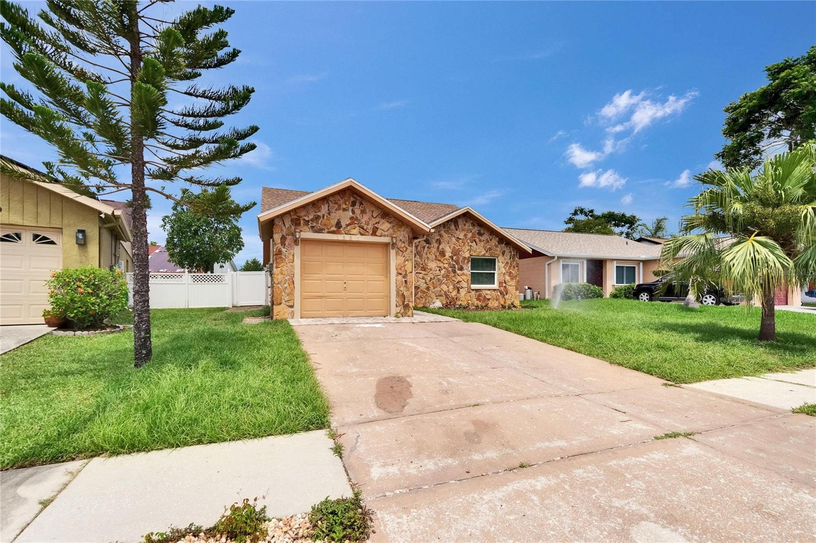 Image 44 of 67 For 1331 Coolmont Drive