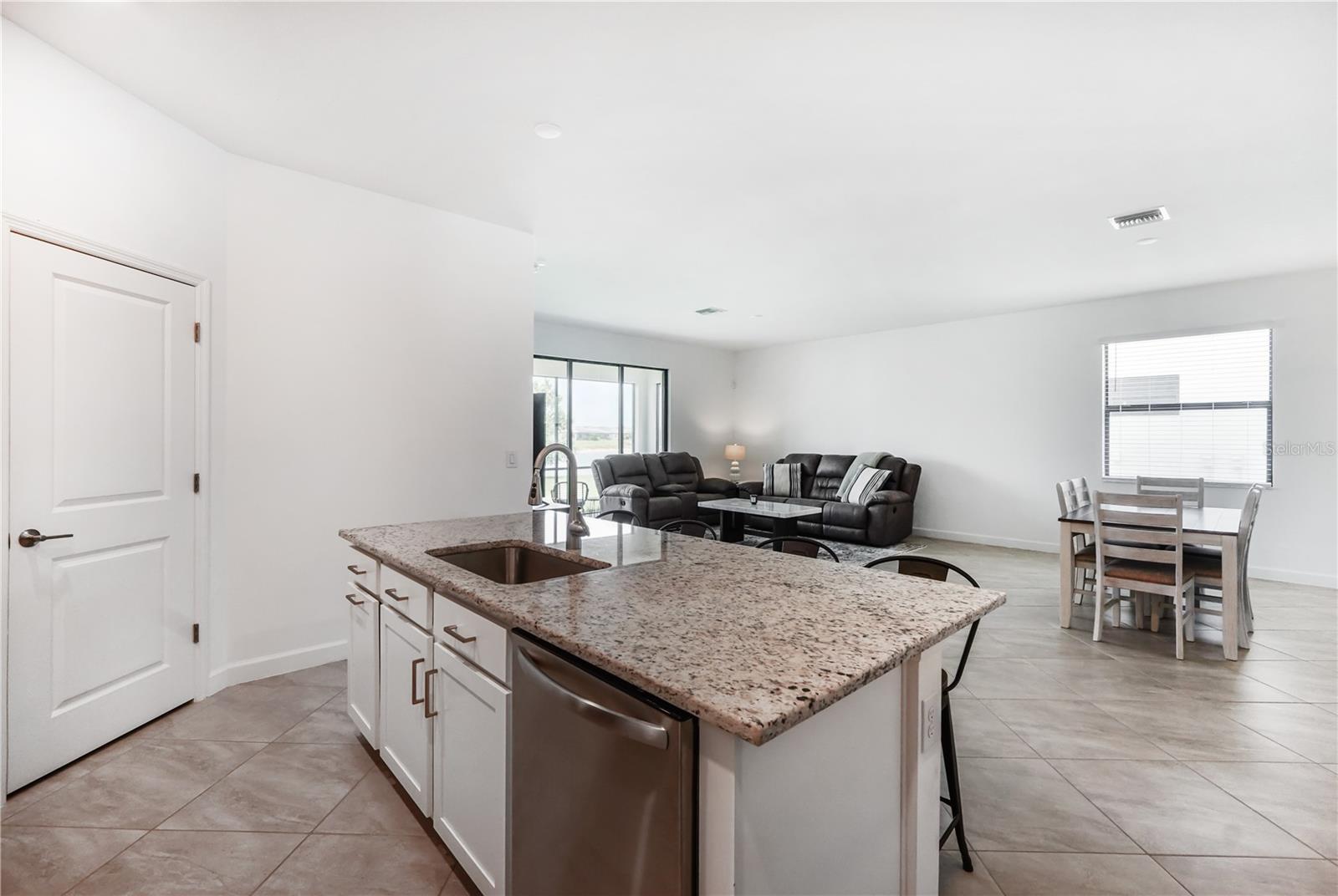 Image 10 of 32 For 13880 Pine Lodge Lane
