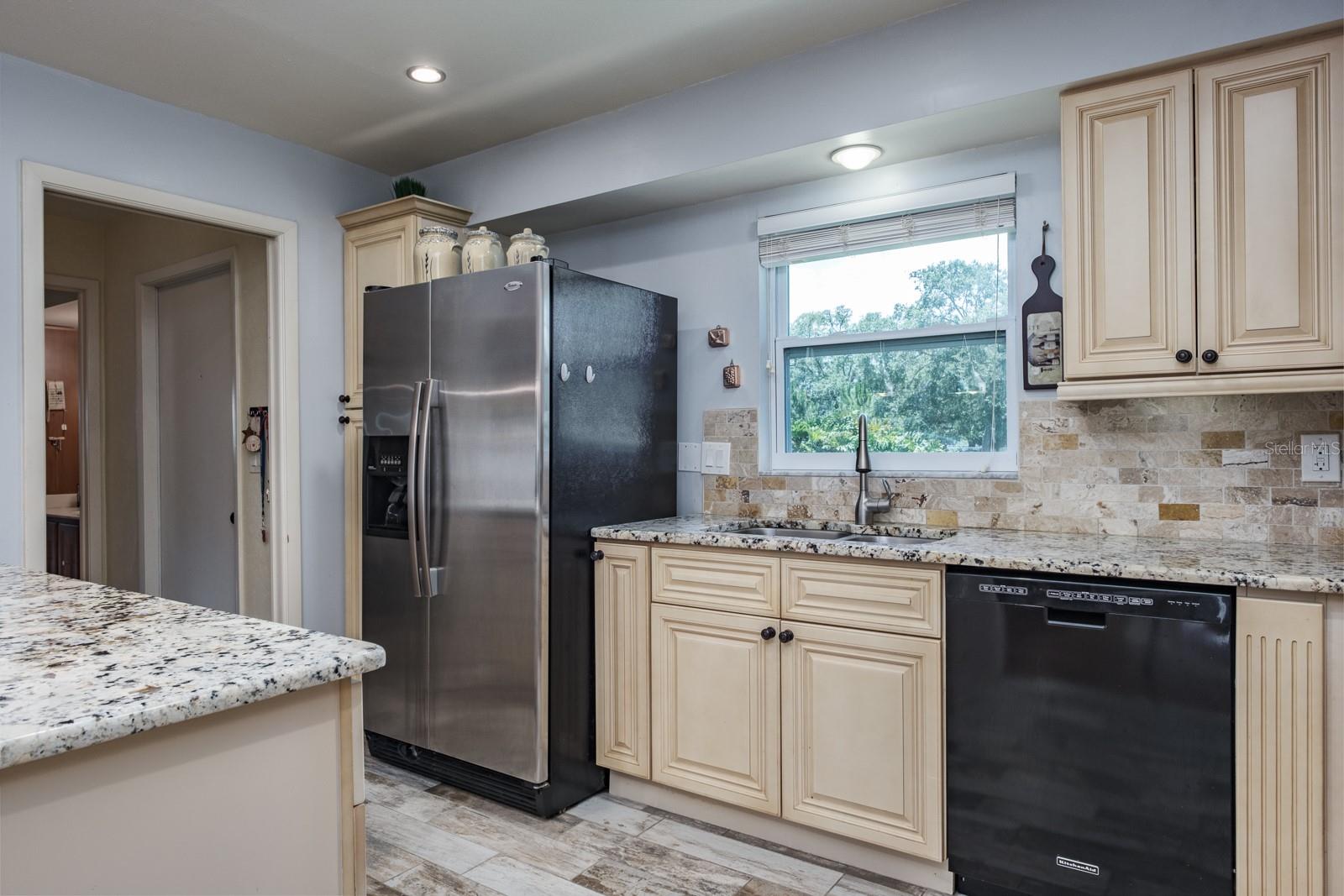 Image 12 of 58 For 1510 Palmer Court
