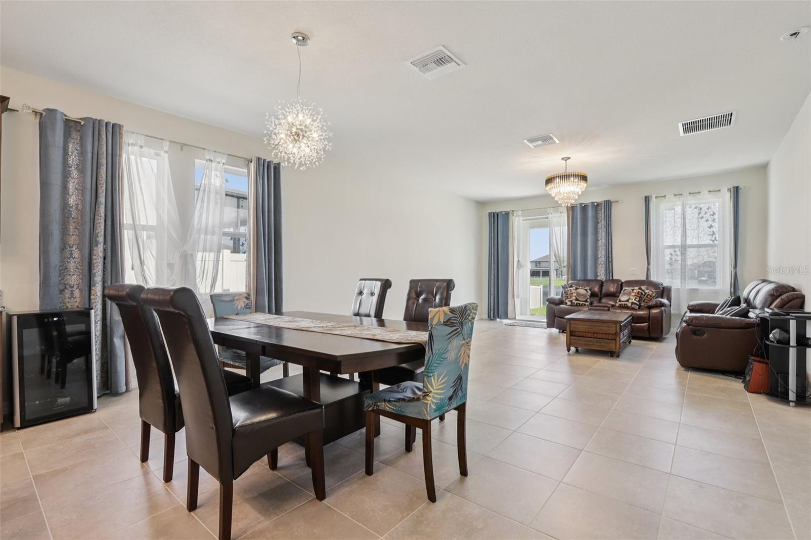 Image 13 of 44 For 13515 Palmera Vista Drive