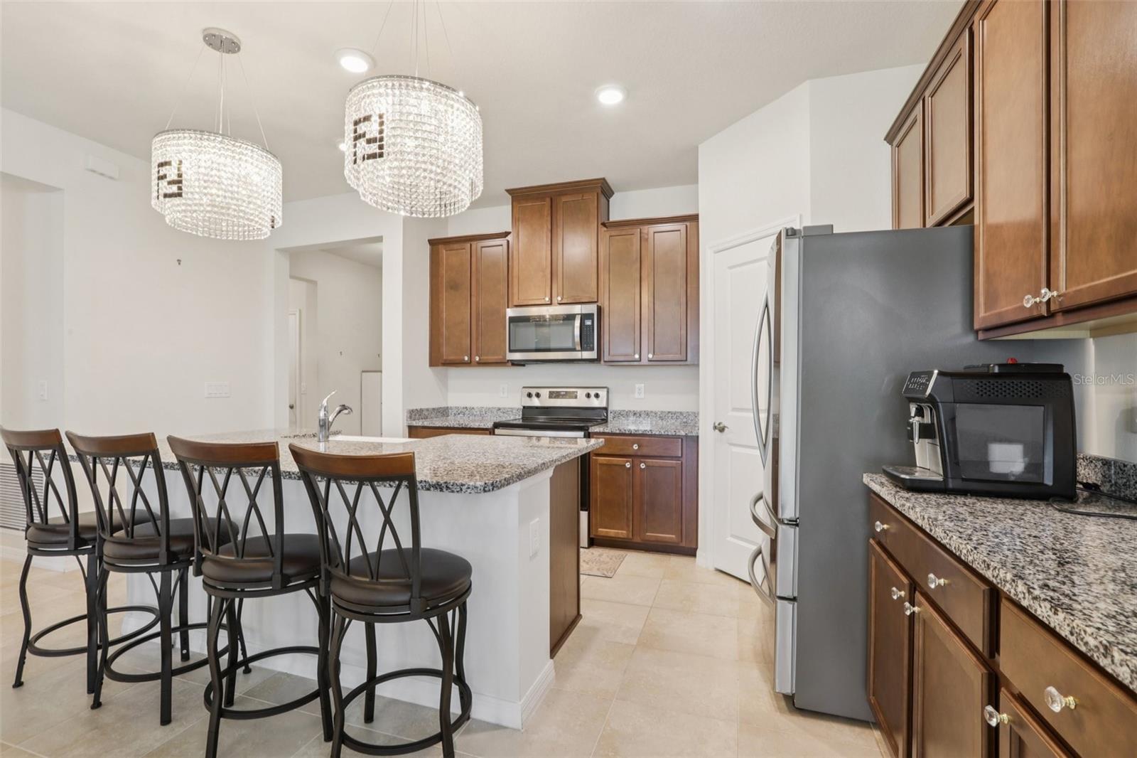 Image 17 of 44 For 13515 Palmera Vista Drive